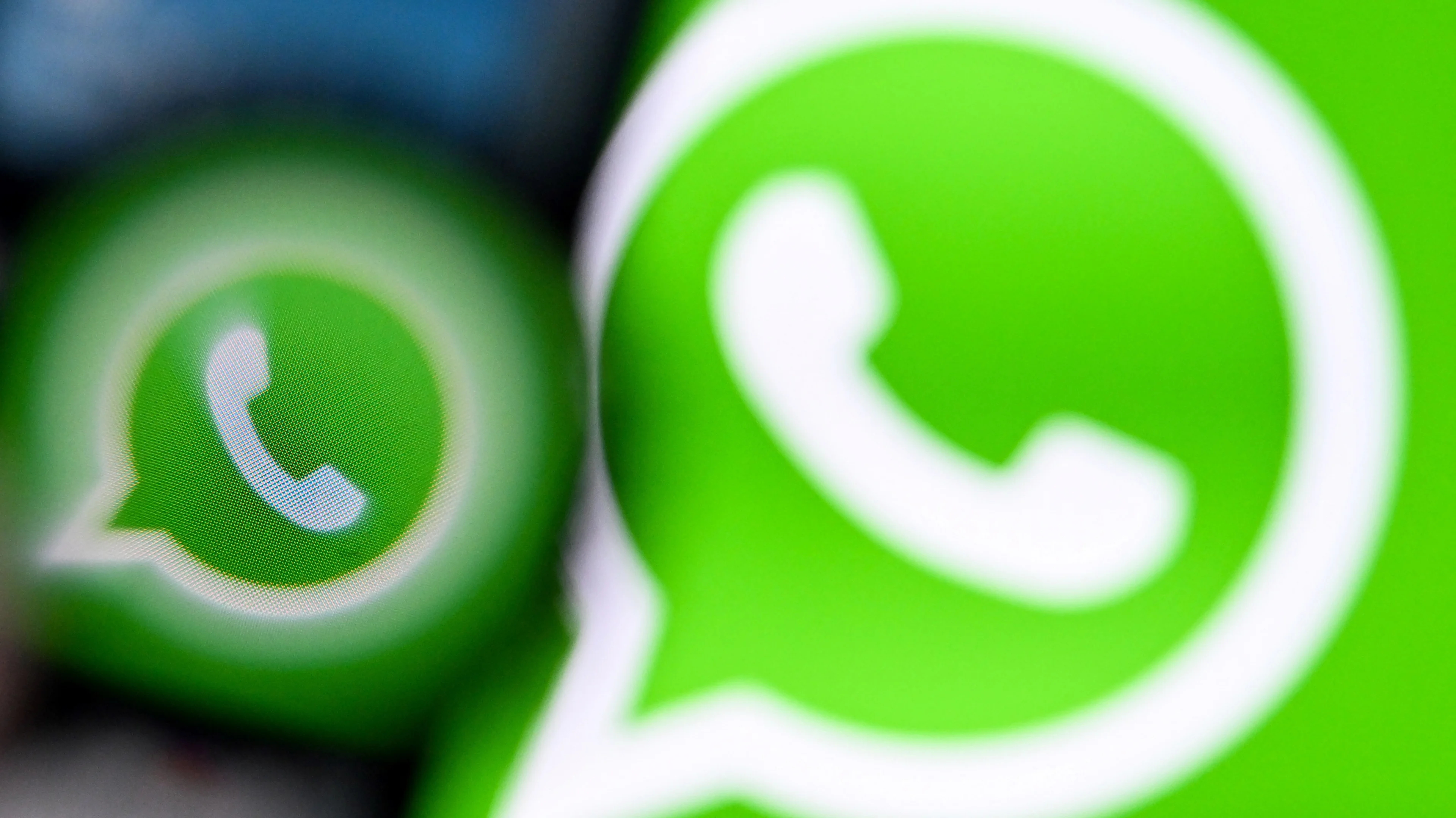 Zó wil WhatsApp je beschermen tegen oplichters en nepgroepen