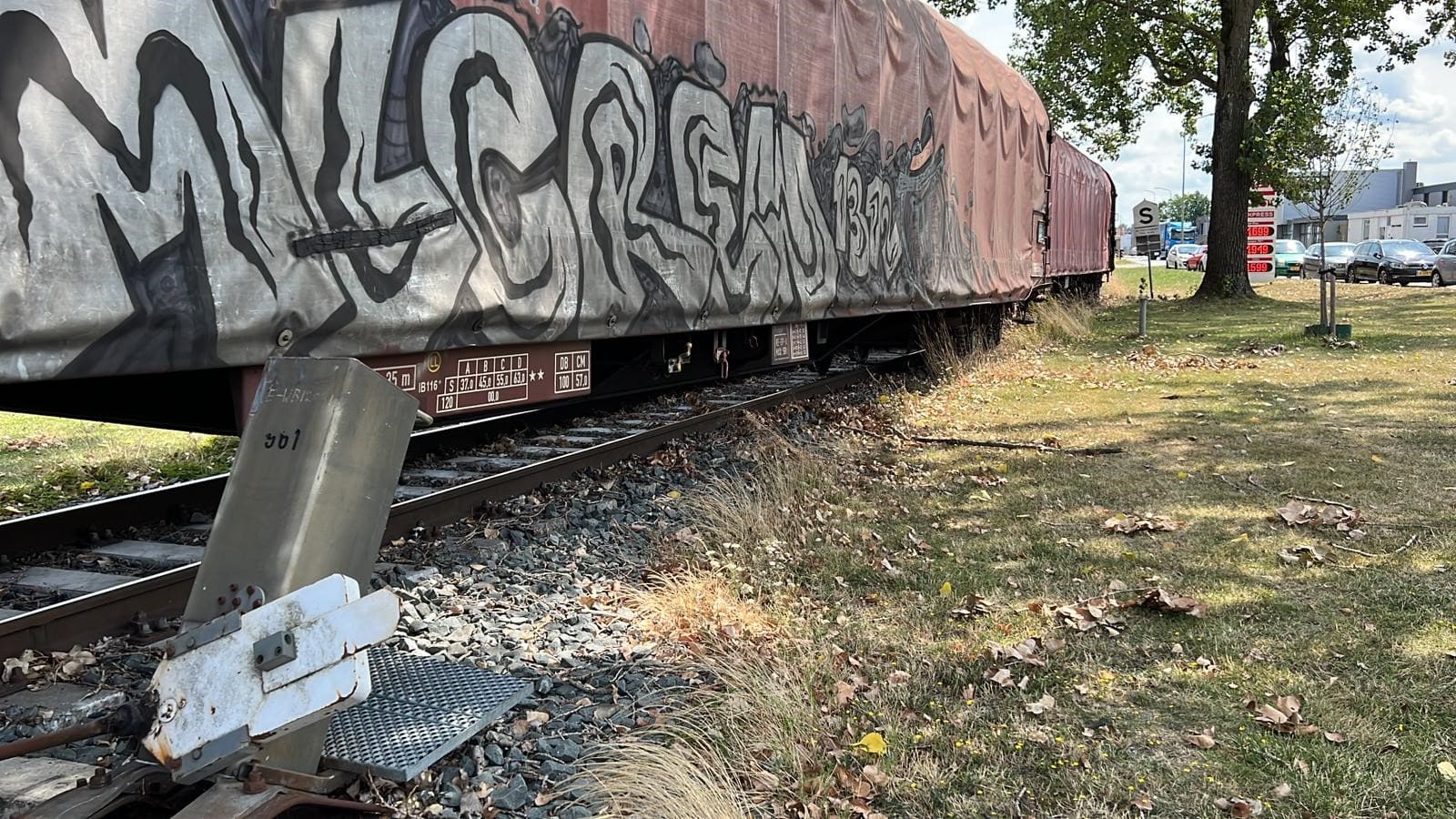 Goederenwagon ontspoort en blokkeert overweg Maastricht