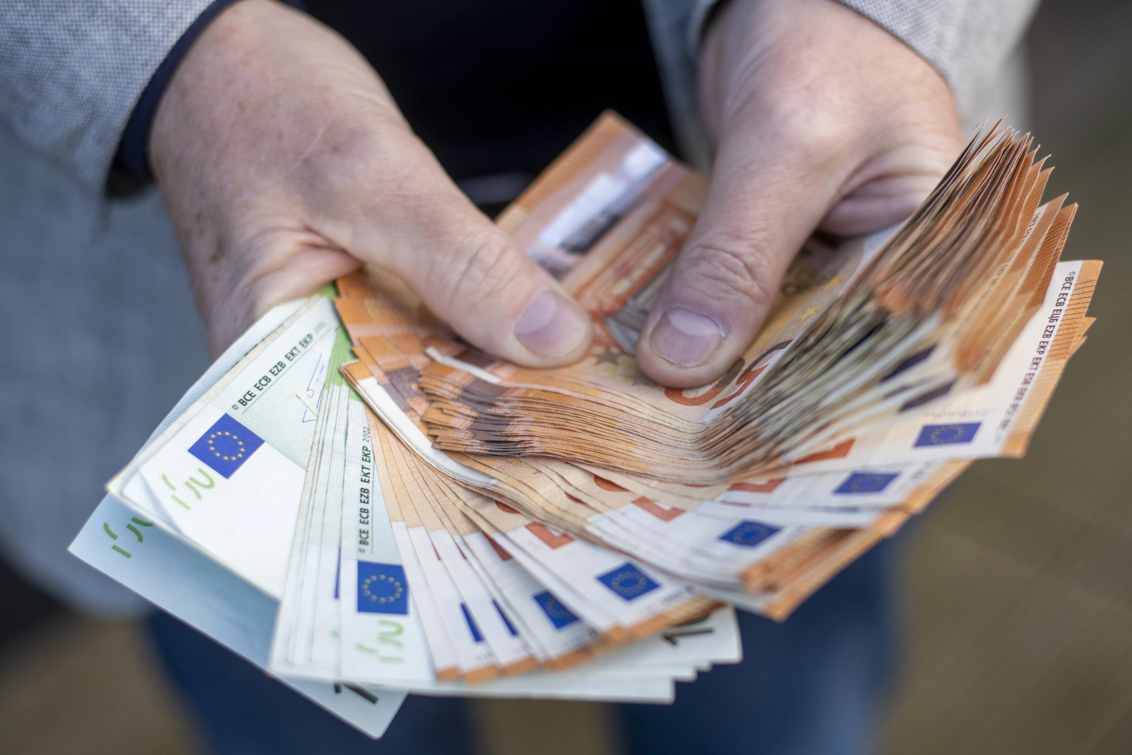 'Contant geld gaat nooit verdwijnen': nieuwe wet garandeert toekomst cash