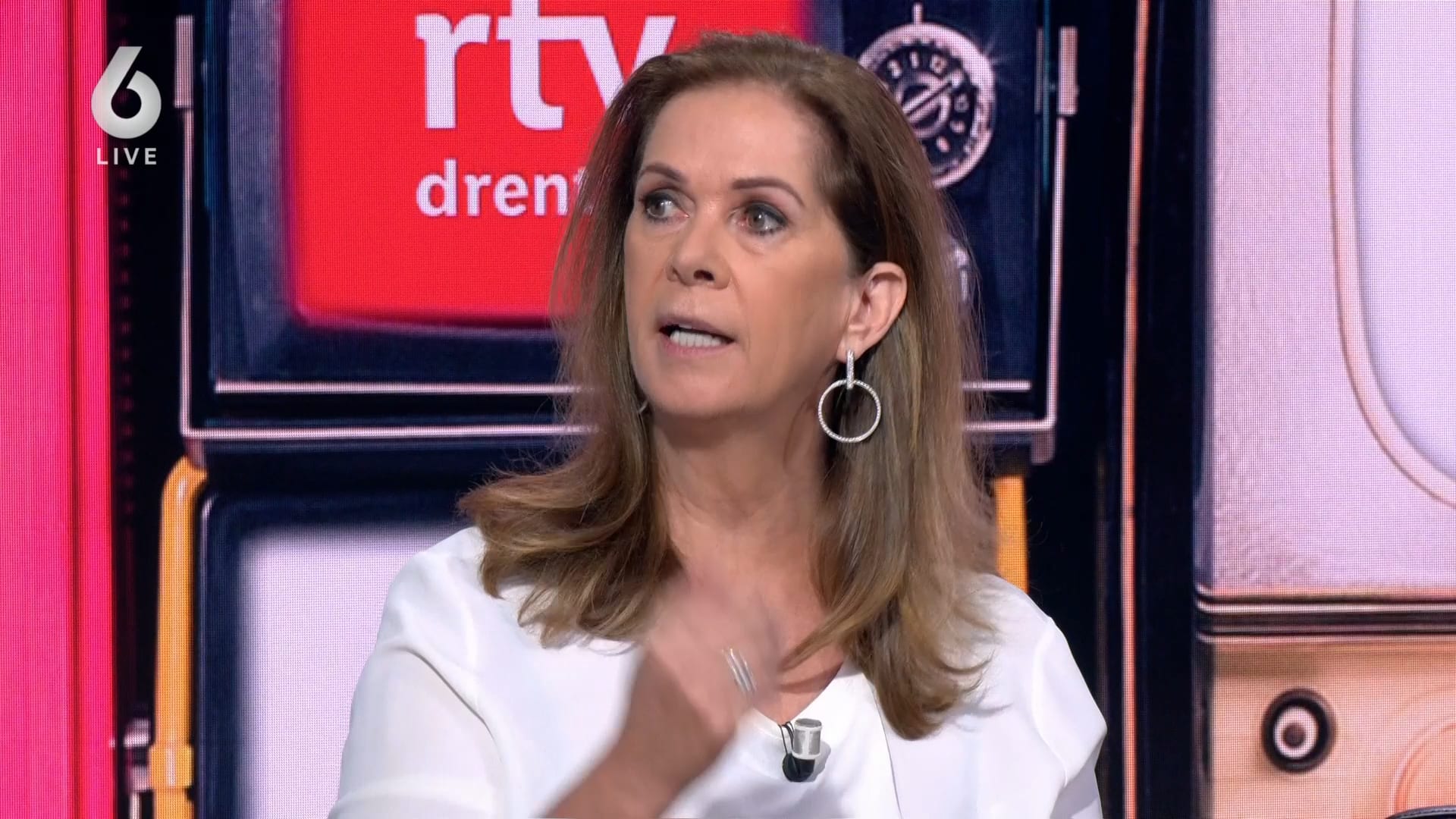 'Schandalig dat er zoveel geld naar de regionale omroepen gaat'