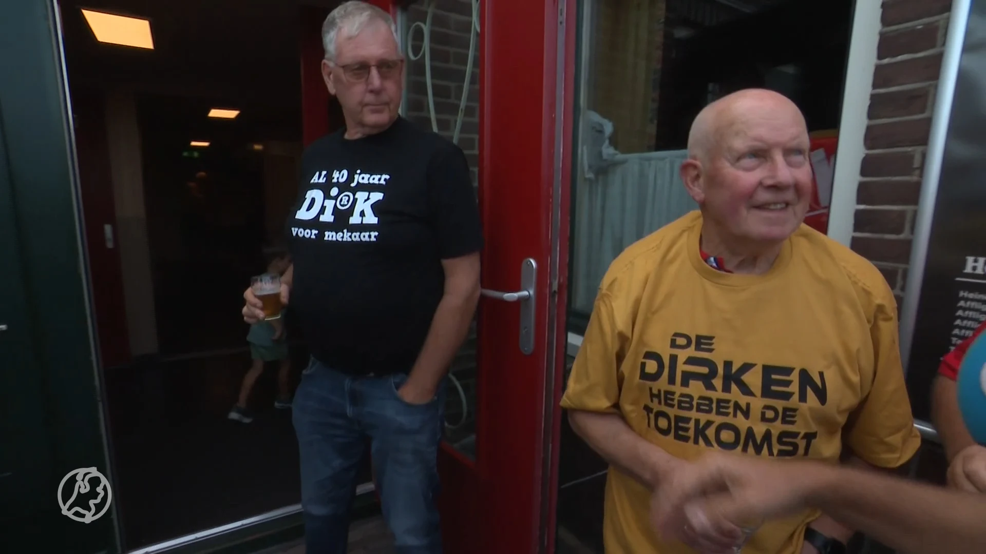 Tientallen Dirken komen samen op Dirkendag: 'Jan-Dirk is niet welkom' 