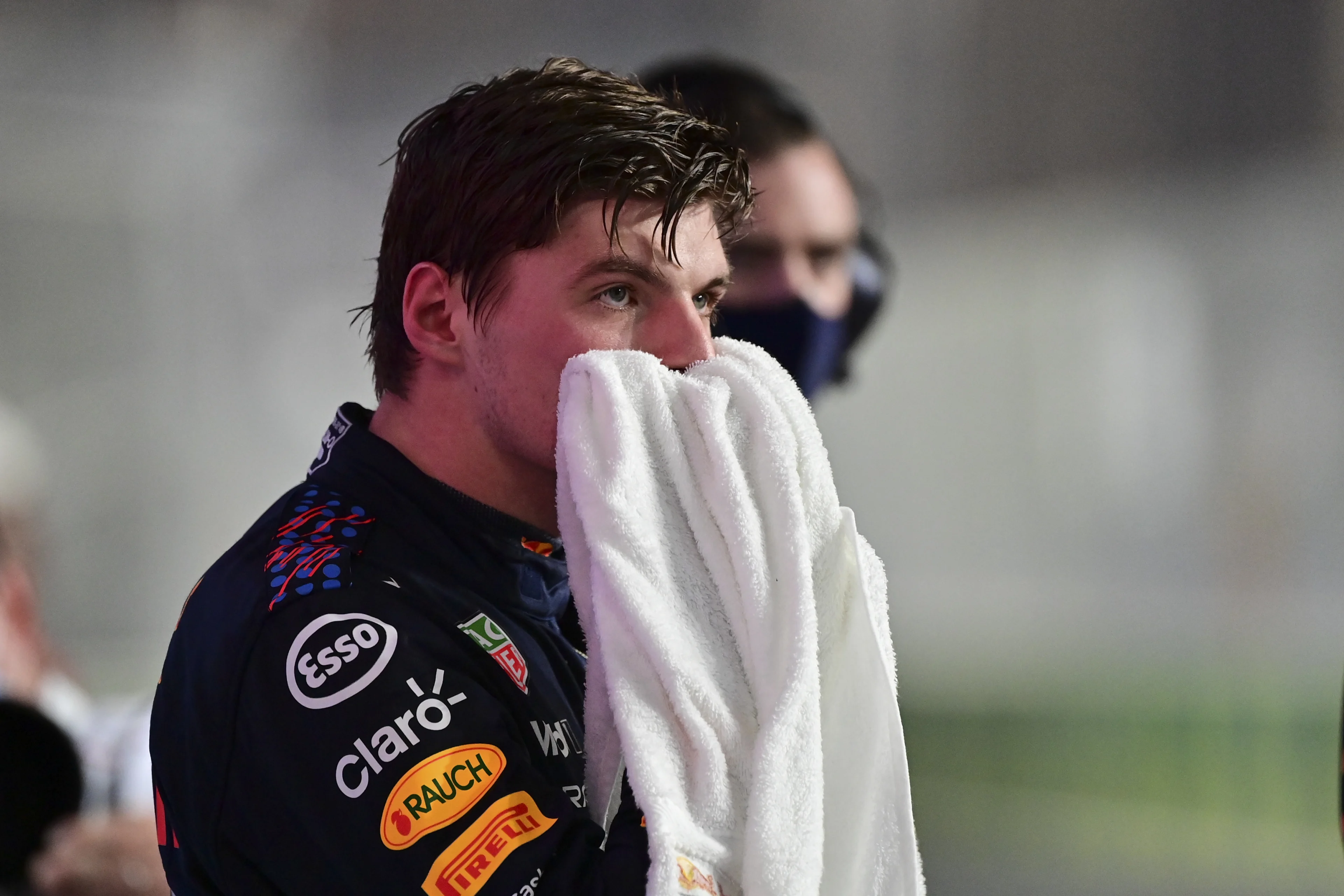 Verstappen woedend na knotsgekke race: 'Dit is ongelooflijk, dit is geen Formule 1'