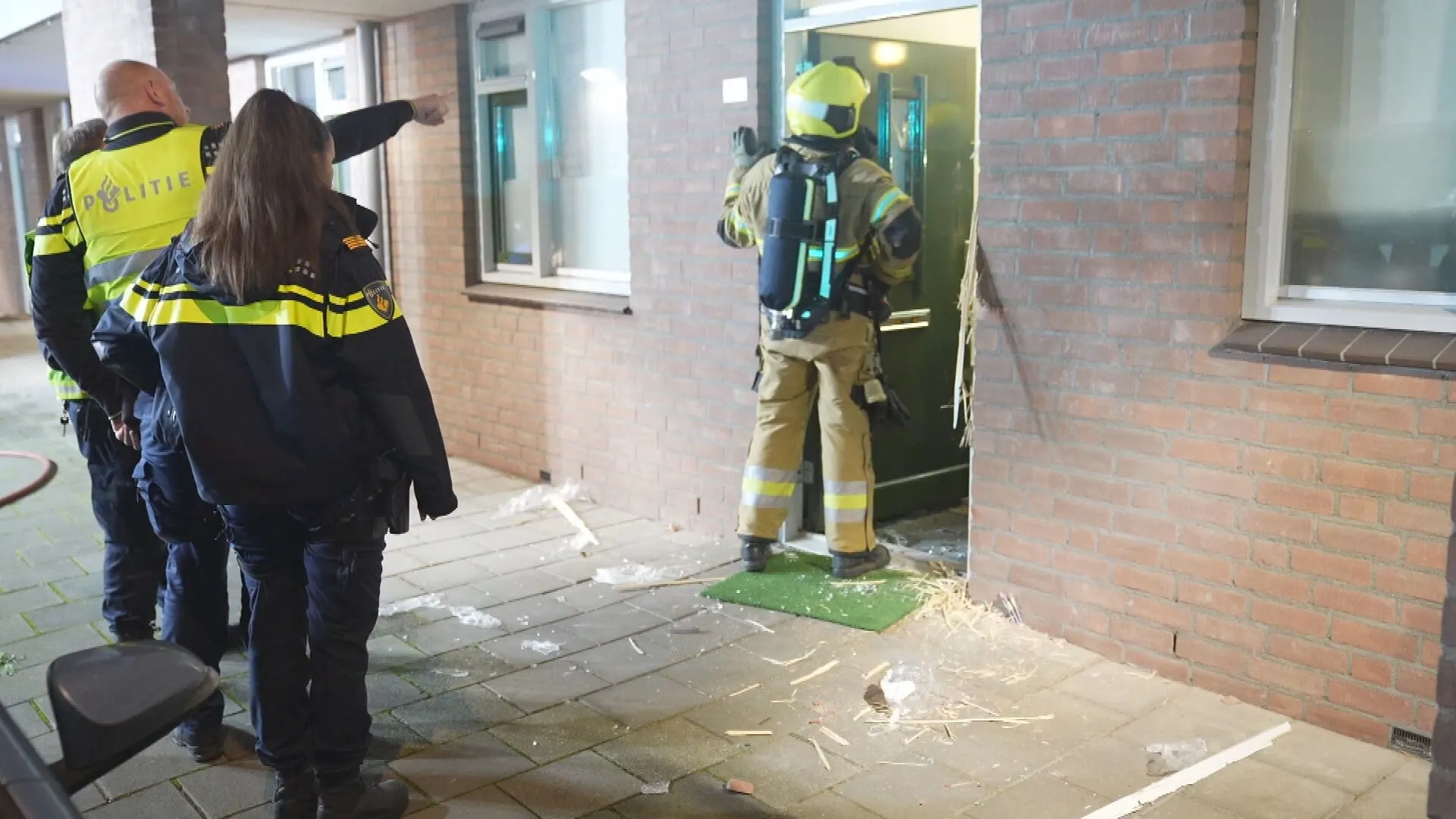 Explosief door brievenbus van woning gegooid in Oss
