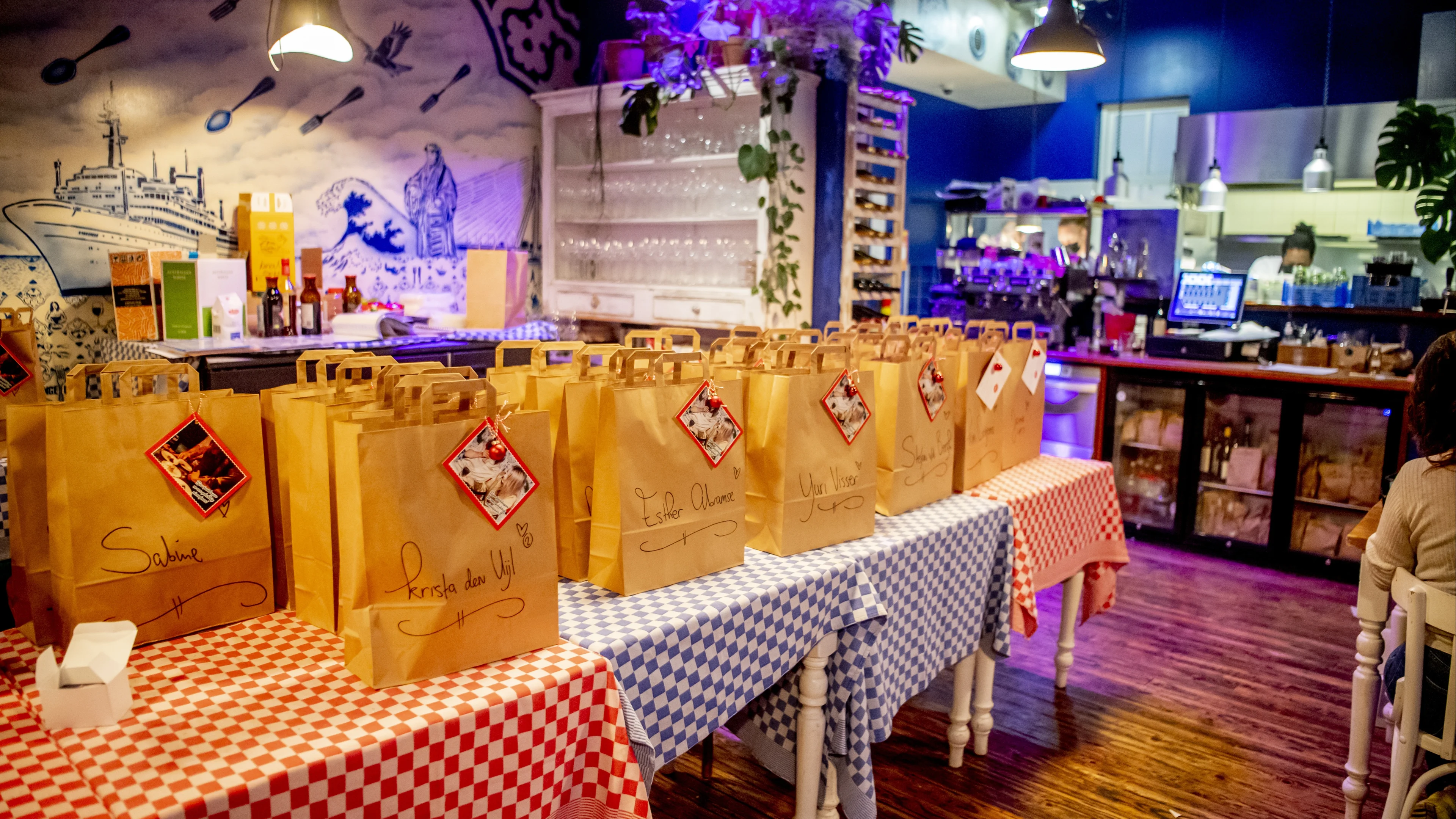 Ook na corona blijft het afhaalkerstdiner populair