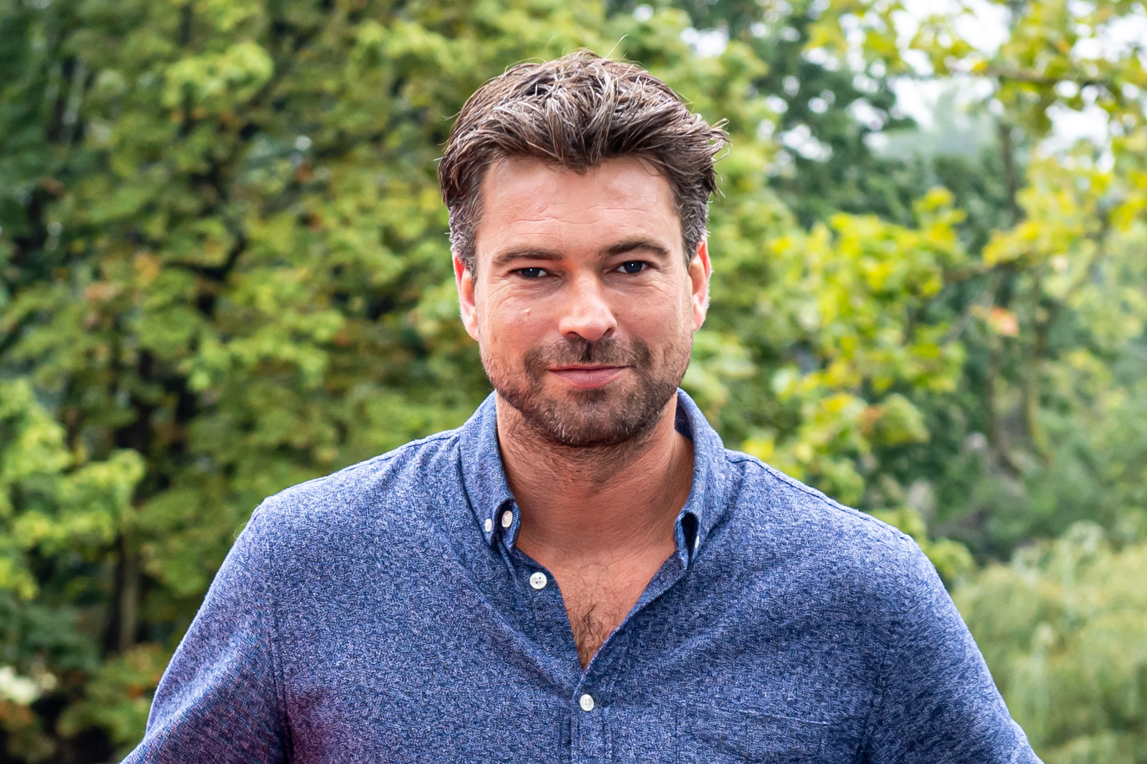 Presentator Rick Brandsteder opgenomen in afkickkliniek