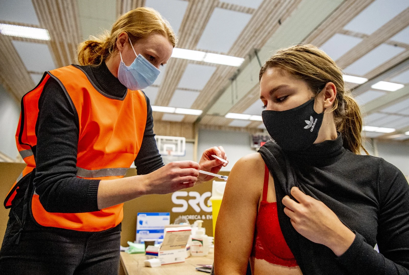 In bijna alle provincies kun je nu een boosterprik halen zonder afspraak