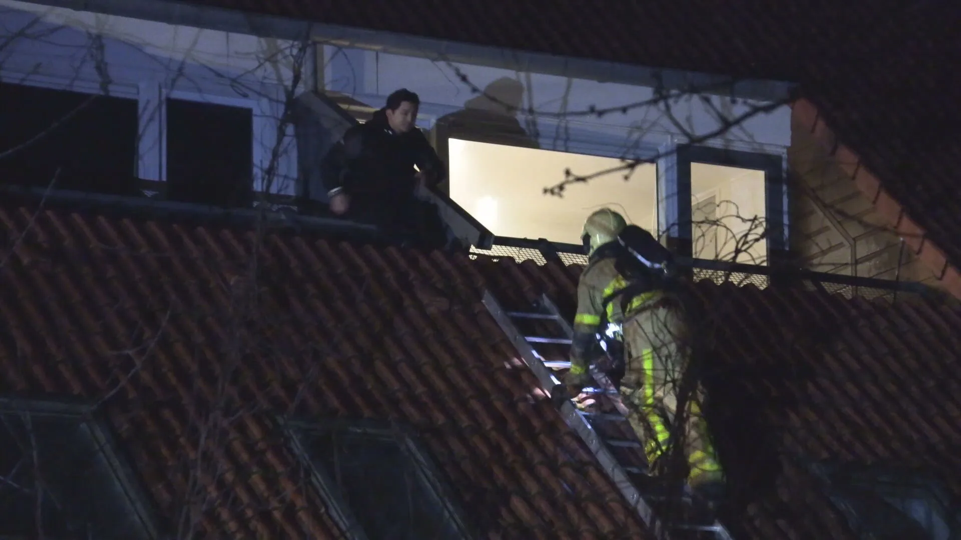 Bewoners appartementencomplex Eibergen kunnen niet terug na brand in garage