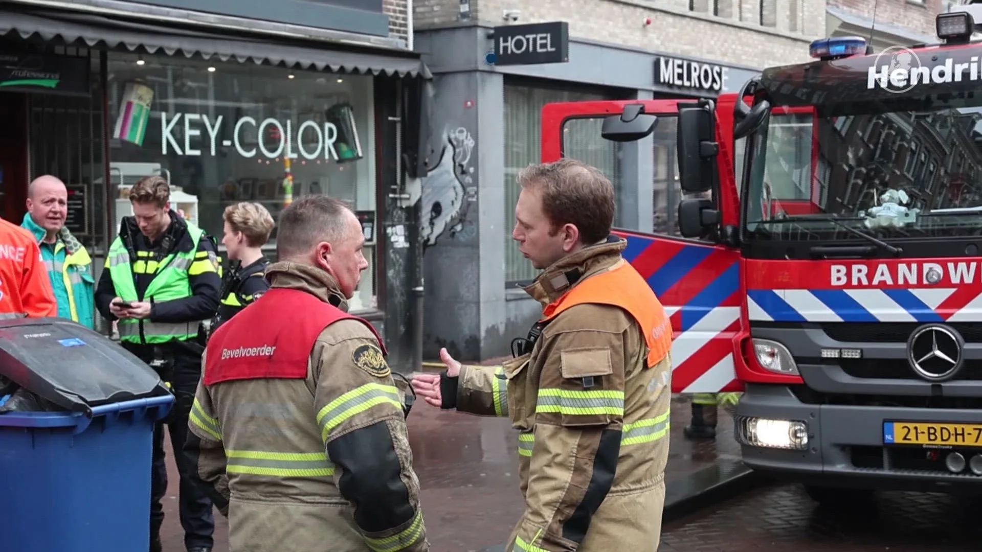 Man overleden na felle woningbrand Amsterdam