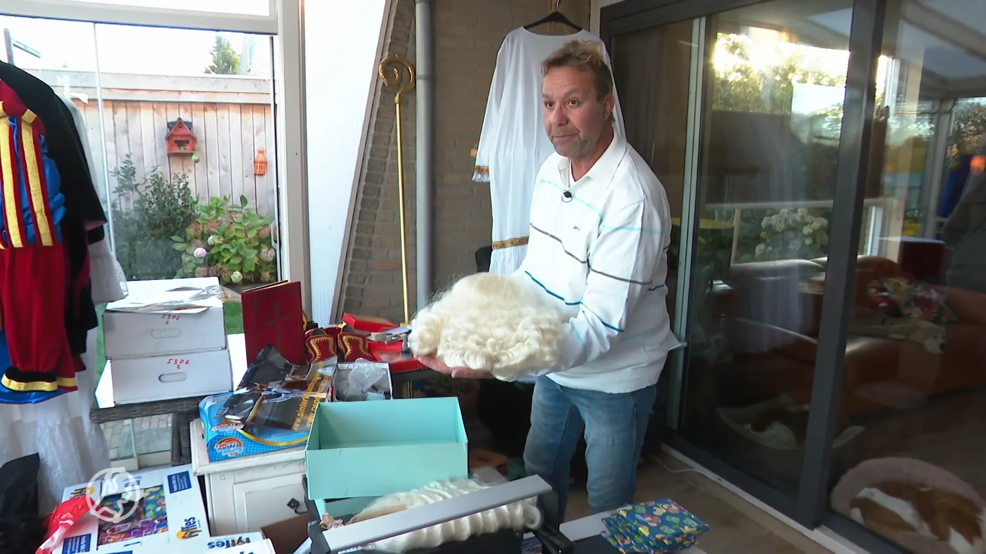 Hulpsinterklazen hebben het weer net zo druk als voor corona. 'Ik werd in januari al gebeld'