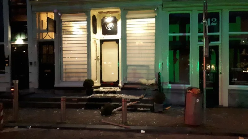 Mislukte plofkraak veroorzaakt ravage bij horlogezaak Amsterdam