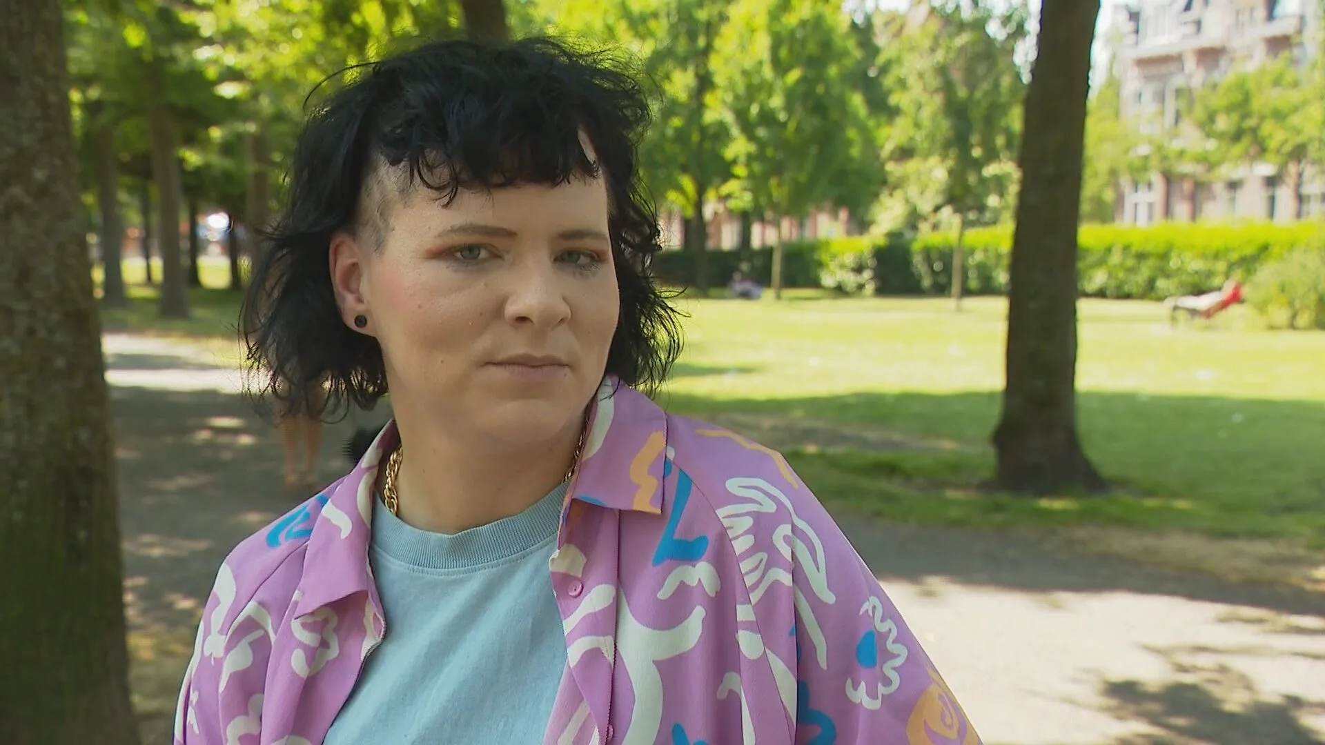 Gebedsgenezers noemden haar 'ziek', nu vecht Tiffany terug