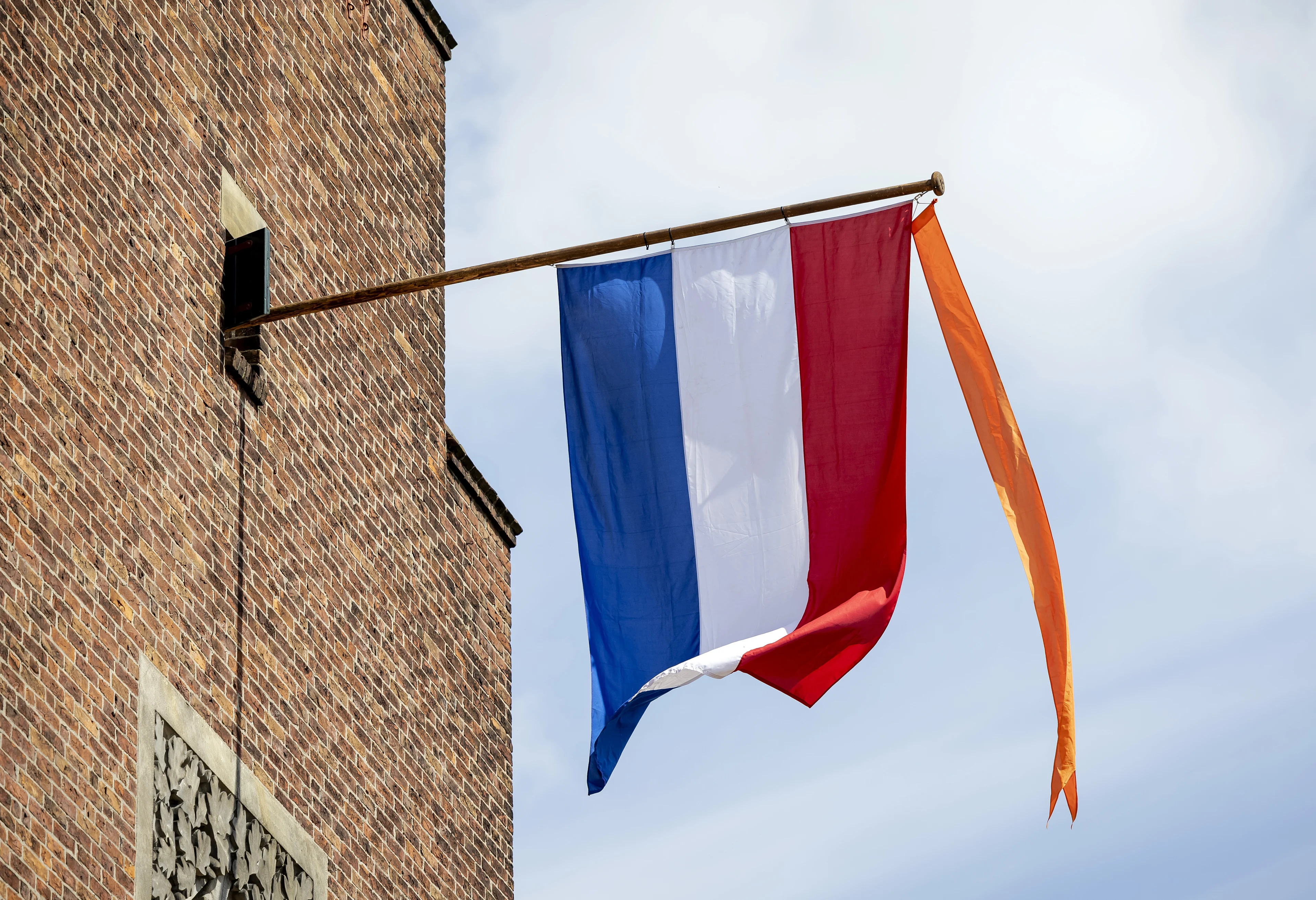 Waarvoor kiest het koningspaar: uitvaart paus of Koningsdag in Doetinchem?