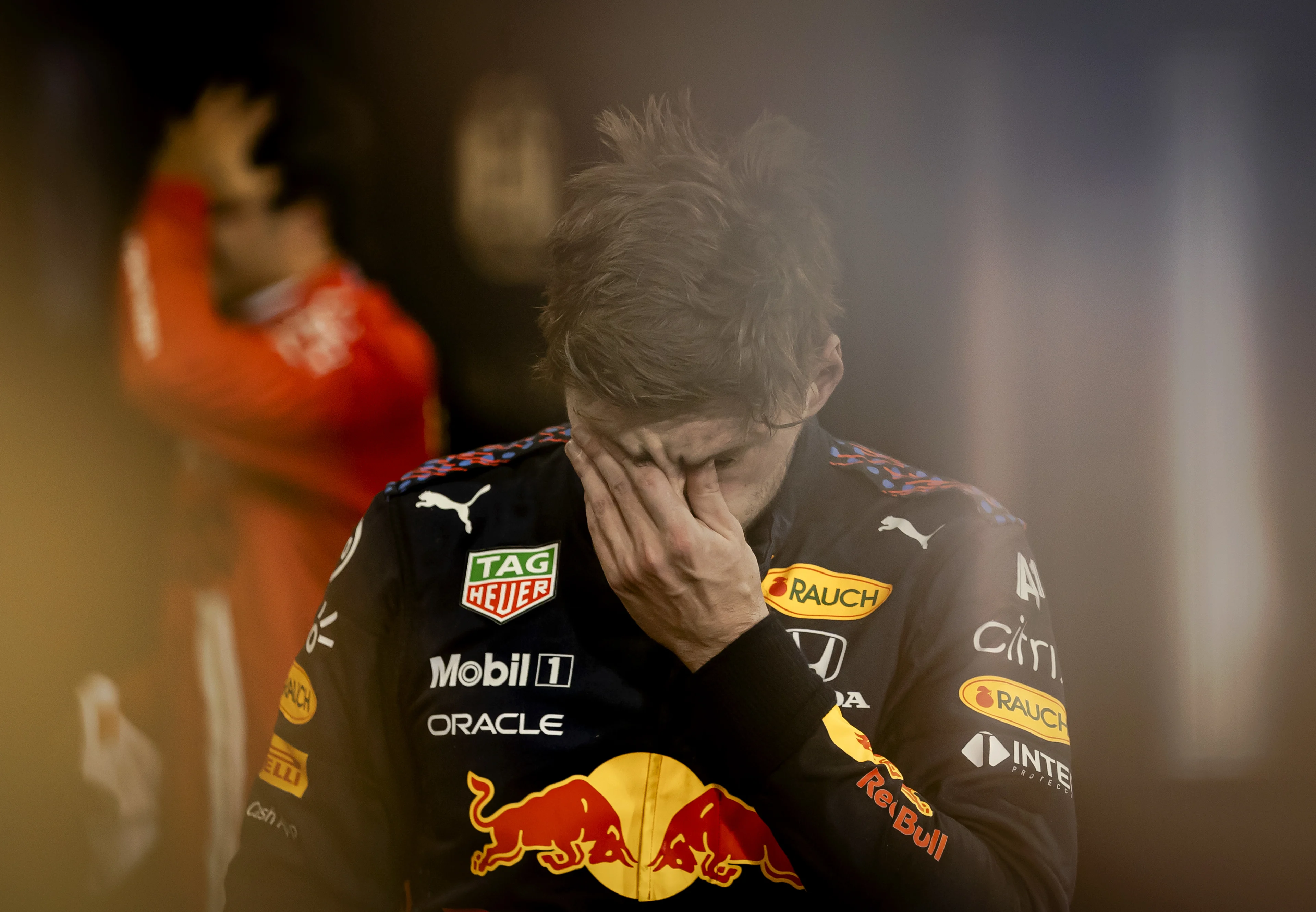 Verliest Verstappen zijn wereldtitel alsnog? Mercedes tekent protest aan