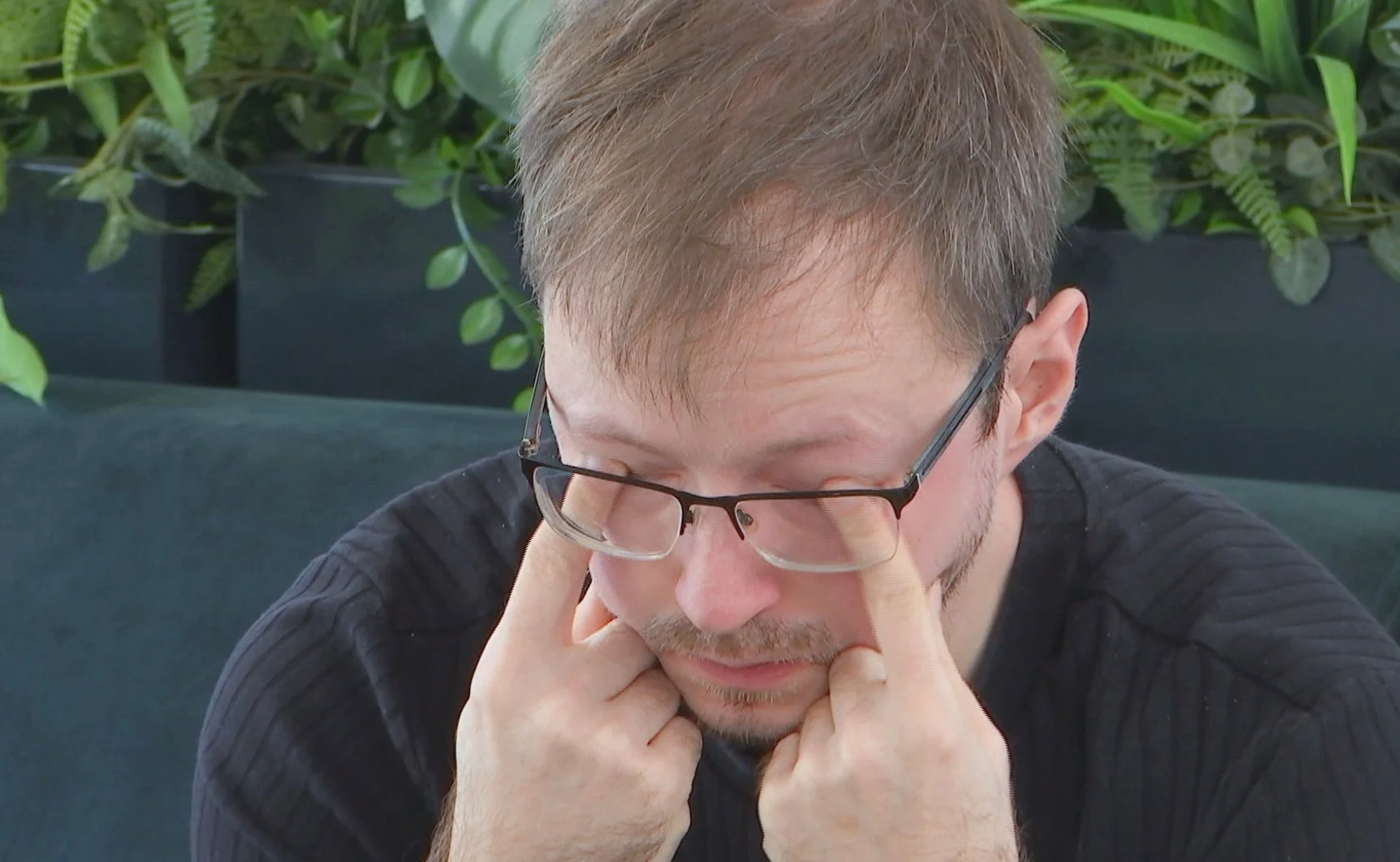 Ongemak voert de boventoon in Lang Leve de Liefde, Twitter leeft mee met 'onhandige Gerard'