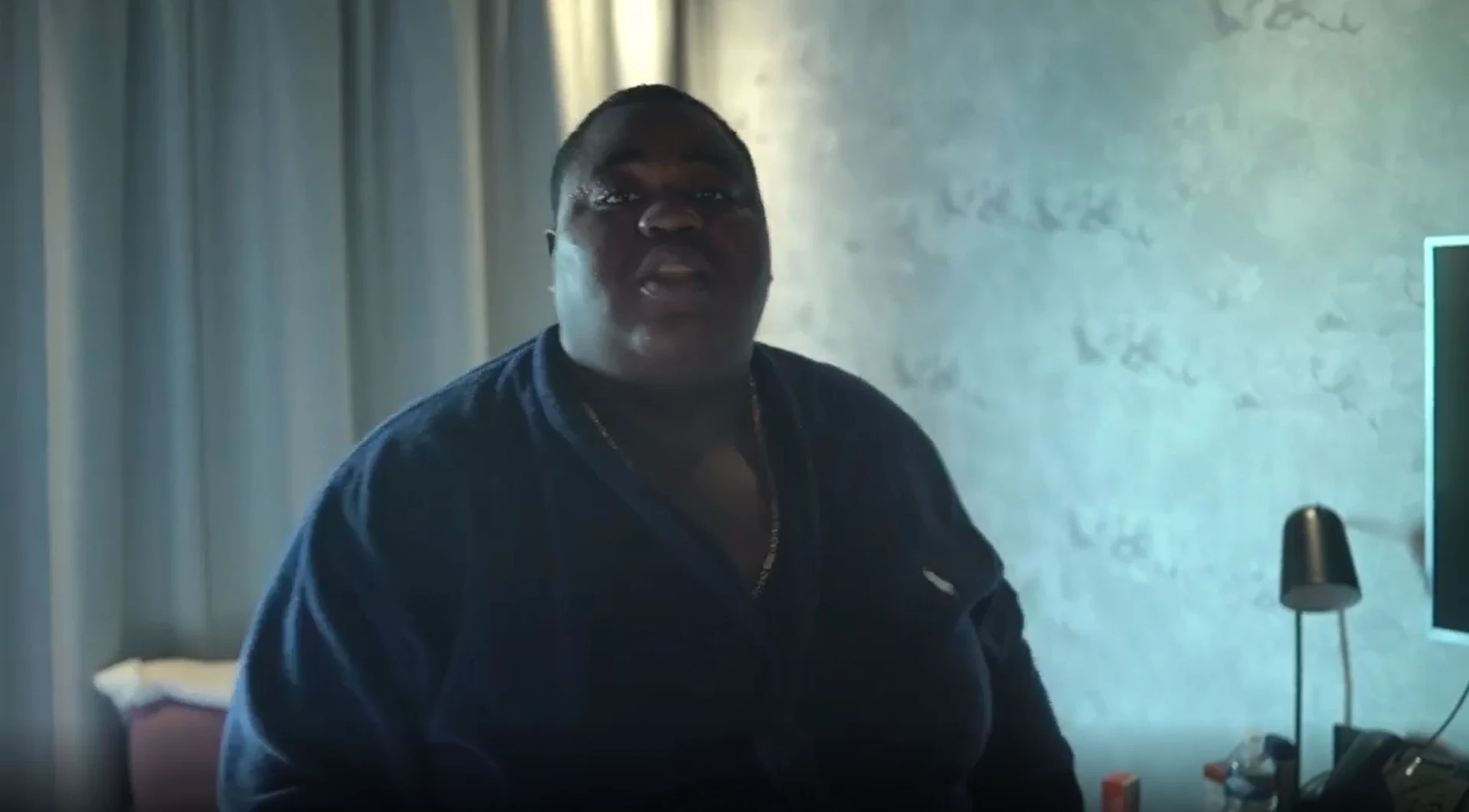 Neergeschoten Amsterdamse rapper laat van zich horen in video: 'Ongeluk zit in een klein hoekje'