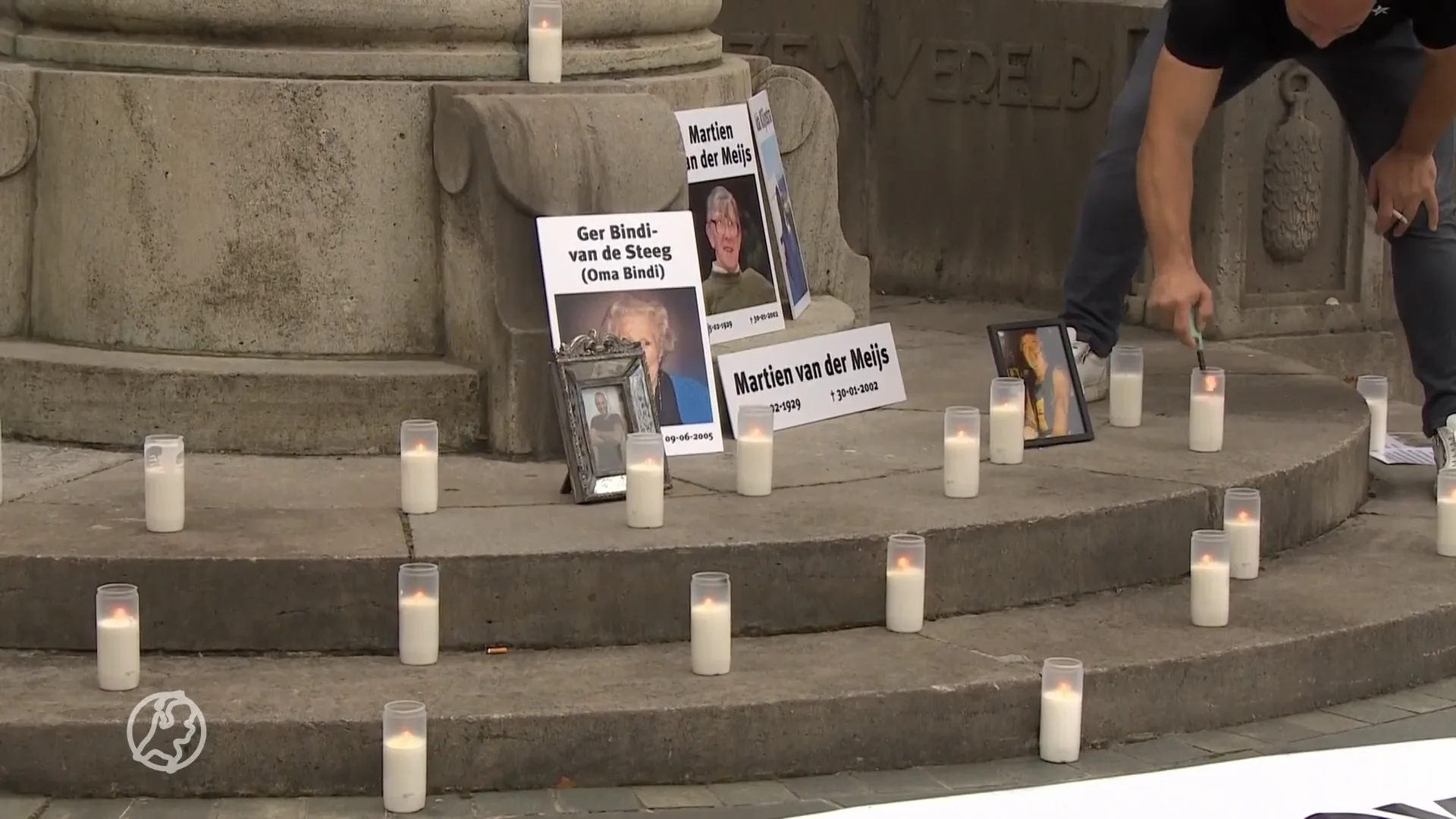 Nabestaanden voeren in Tilburg stil protest voor cold case-slachtoffers