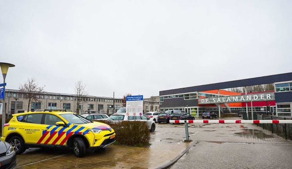 Kind overleden op Arnhemse basisschool, politie doet onderzoek