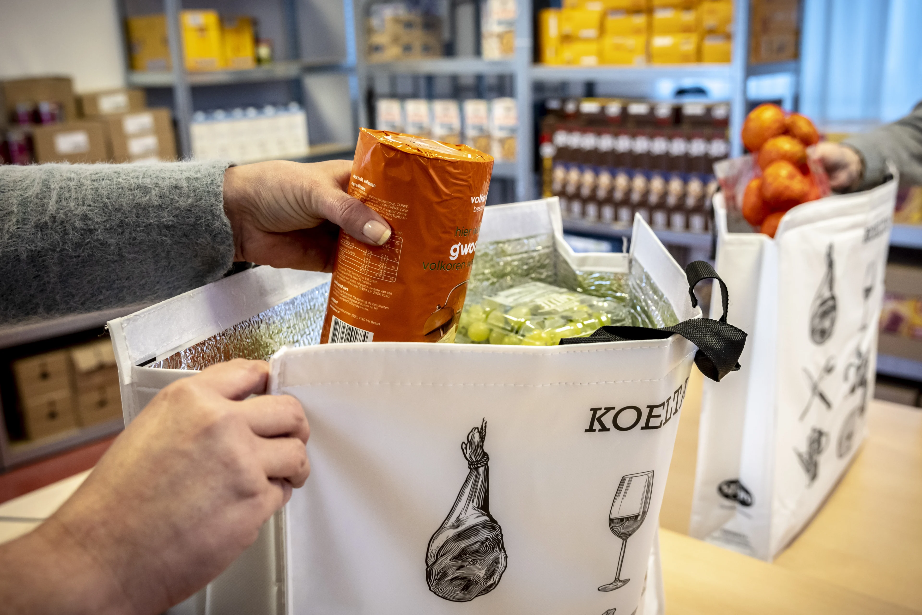 Steeds meer mensen zoeken naar goedkopere boodschappen: 'Enige manier om euro's over te houden'