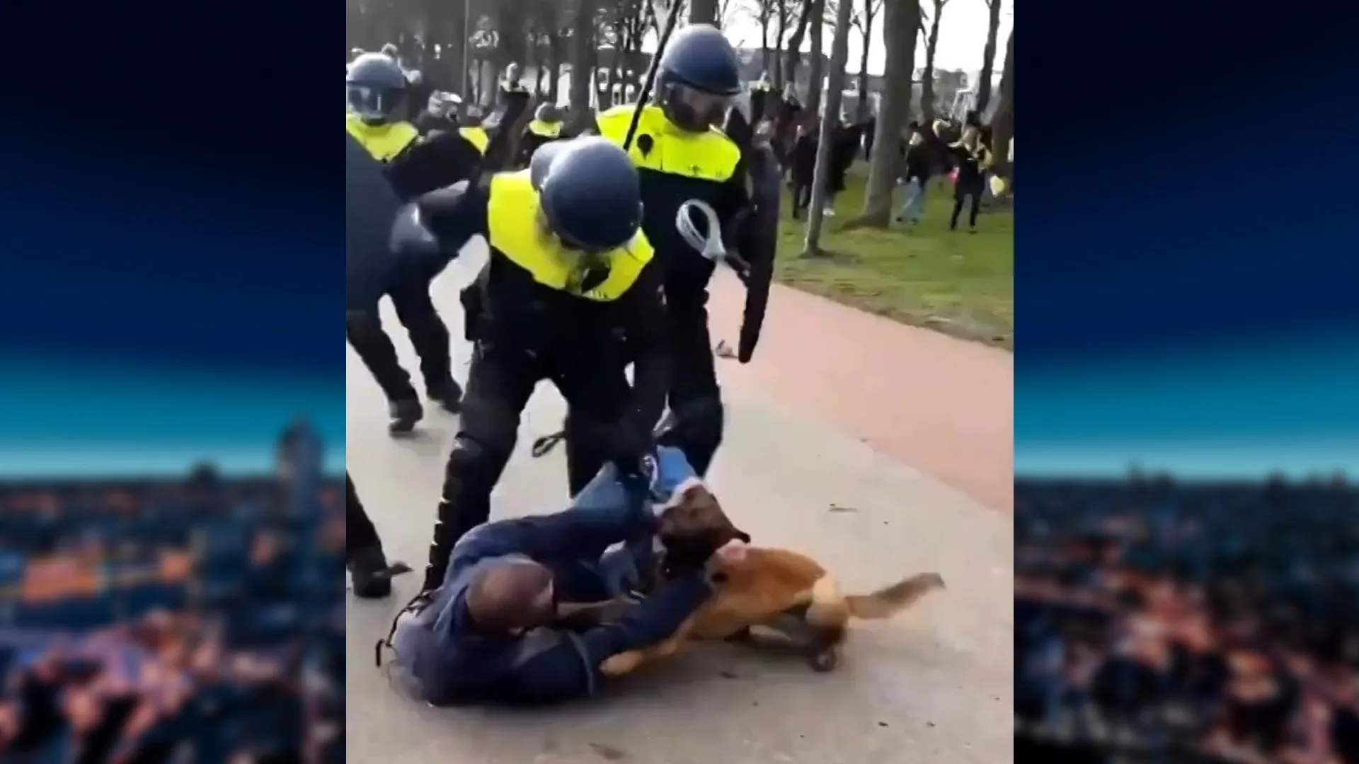 Twee agenten vervolgd om politiegeweld bij coronademonstratie Den Haag
