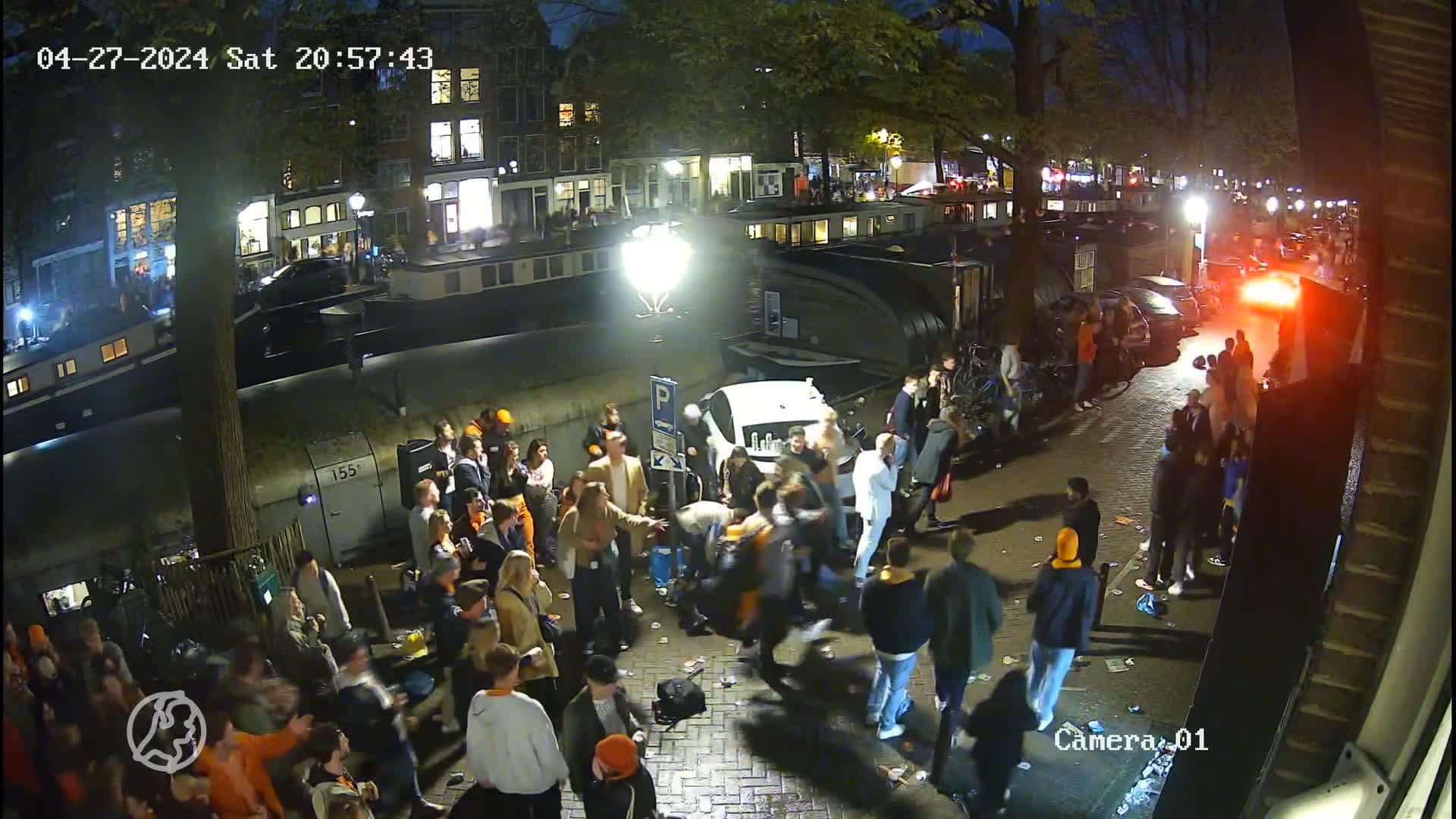 OM eist werkstraf voor inrijden met auto op menigte tijdens Koningsdag