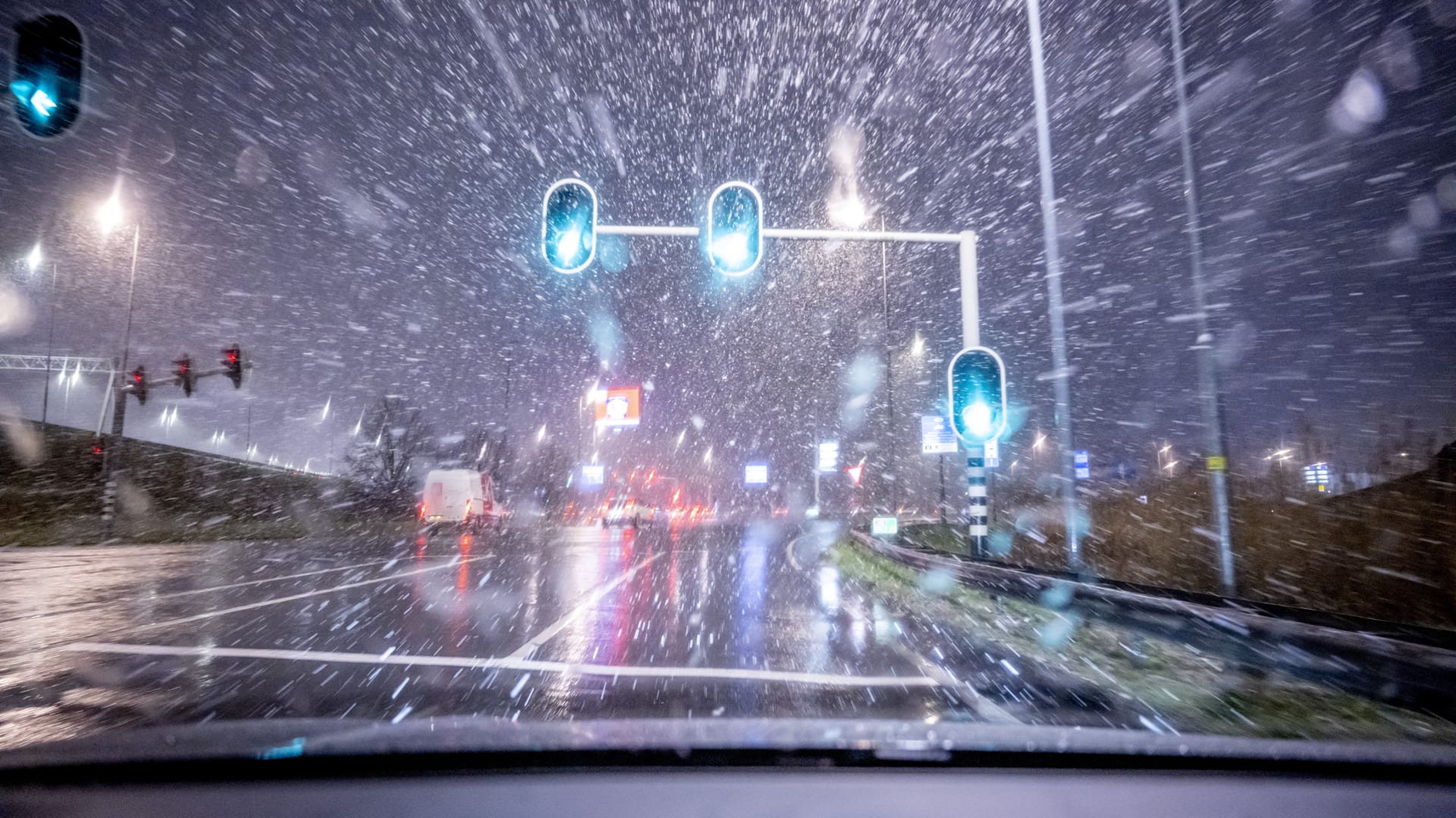Code oranje in groot deel van het land door gladheid en sneeuw