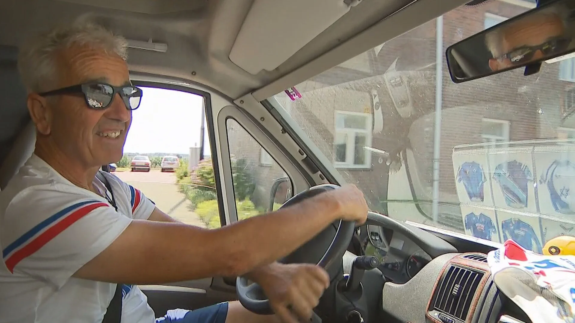 Jos en Marieke rijden al 30 jaar met hun camper achter de Tour de France aan