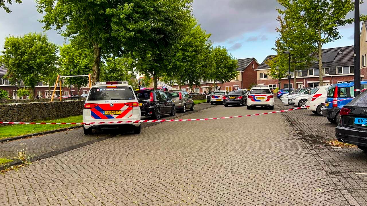 Dode en twee zwaargewonden bij schietpartij in Dronten