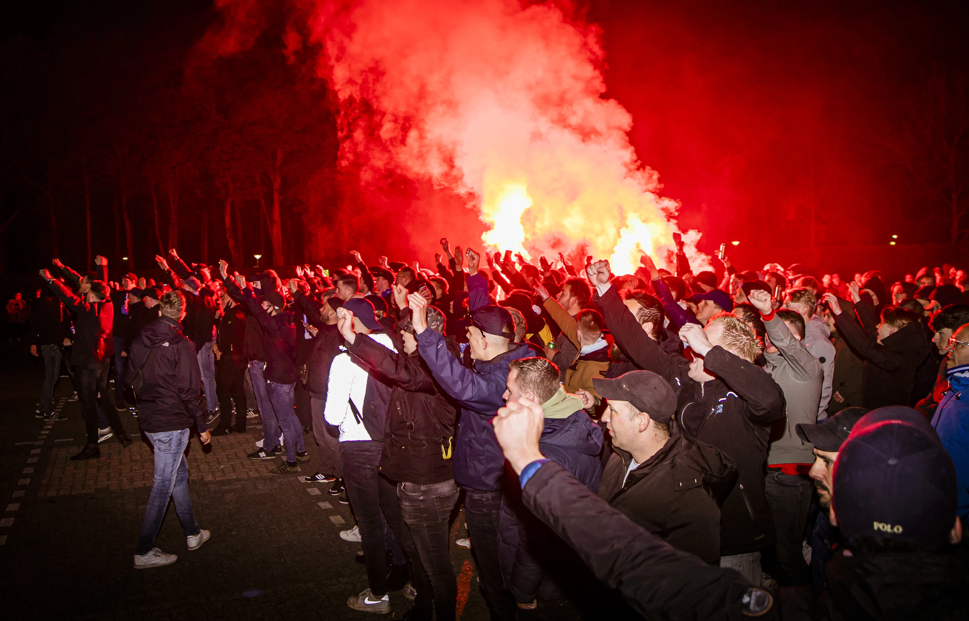 Aangevallen journalist bij De Graafschap heeft beurse plekken en deed geen oog dicht