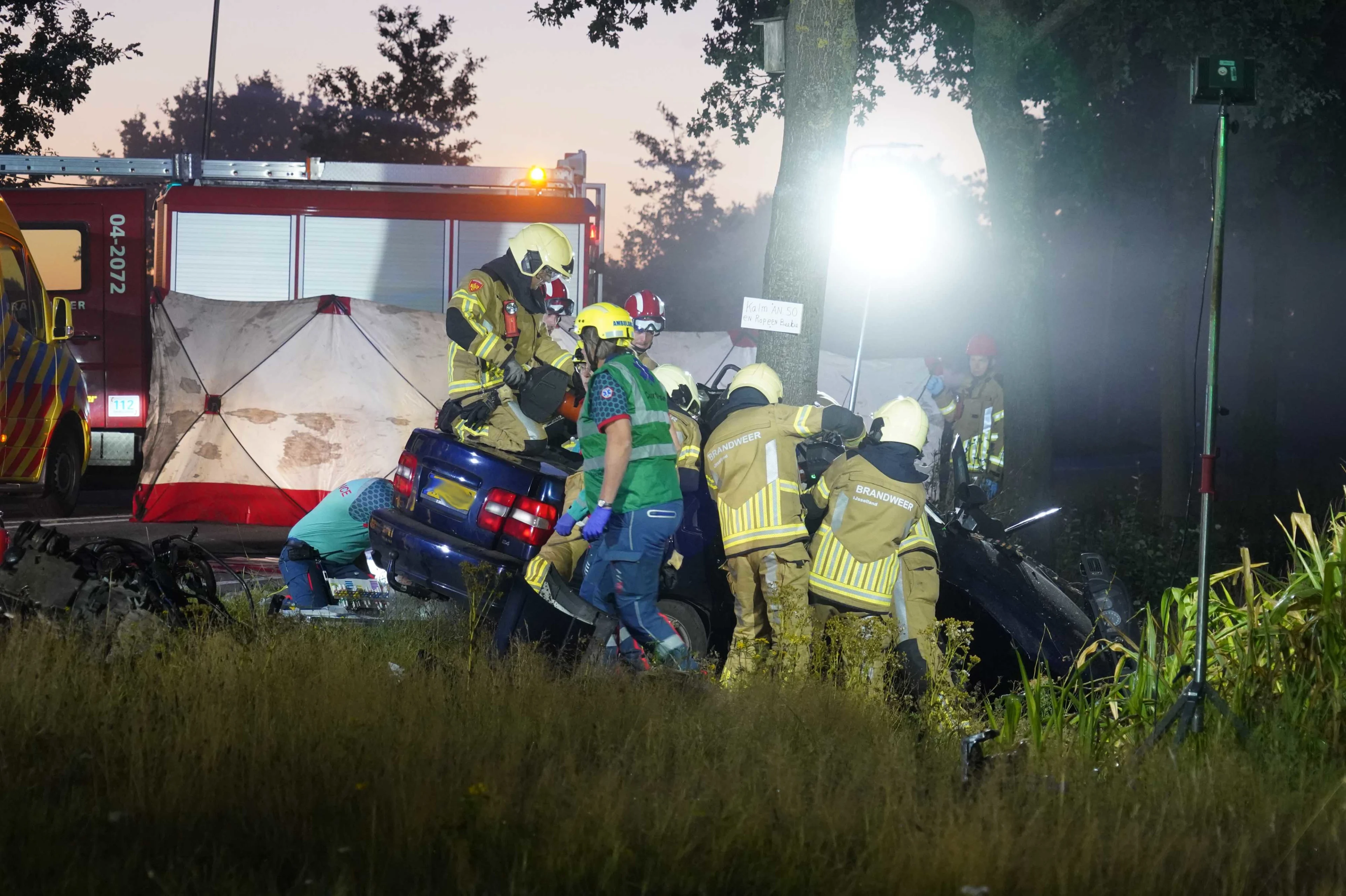 Twee tieners (17 en 19) overleden bij ernstig ongeval in Staphorst