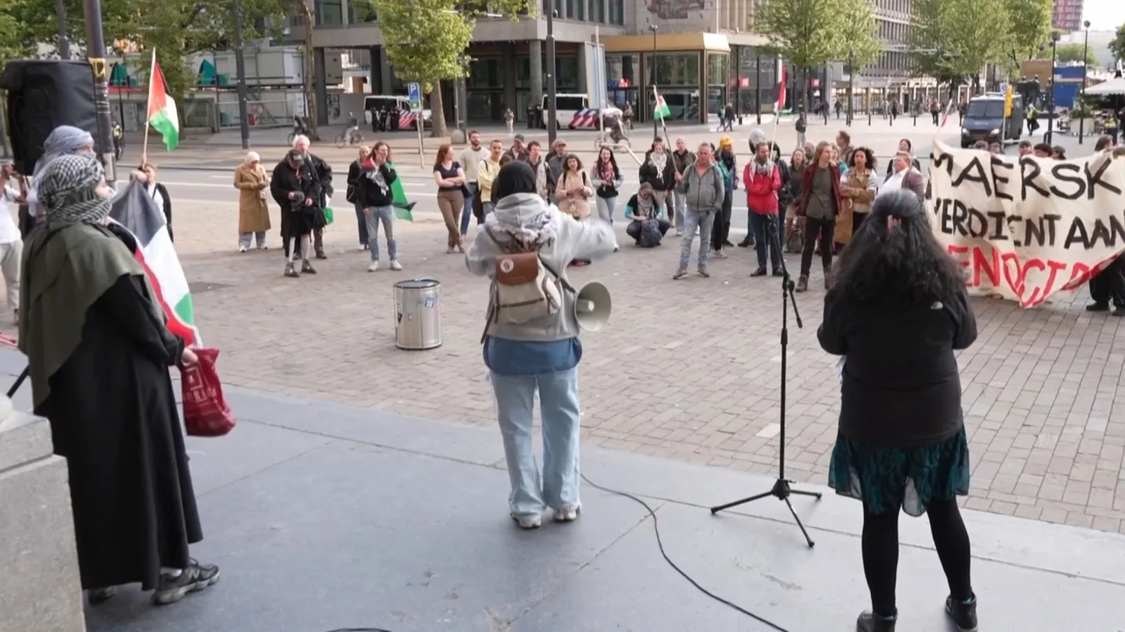 Ruim 90 aanhoudingen na pro-Palestijnse demonstratie Rotterdam