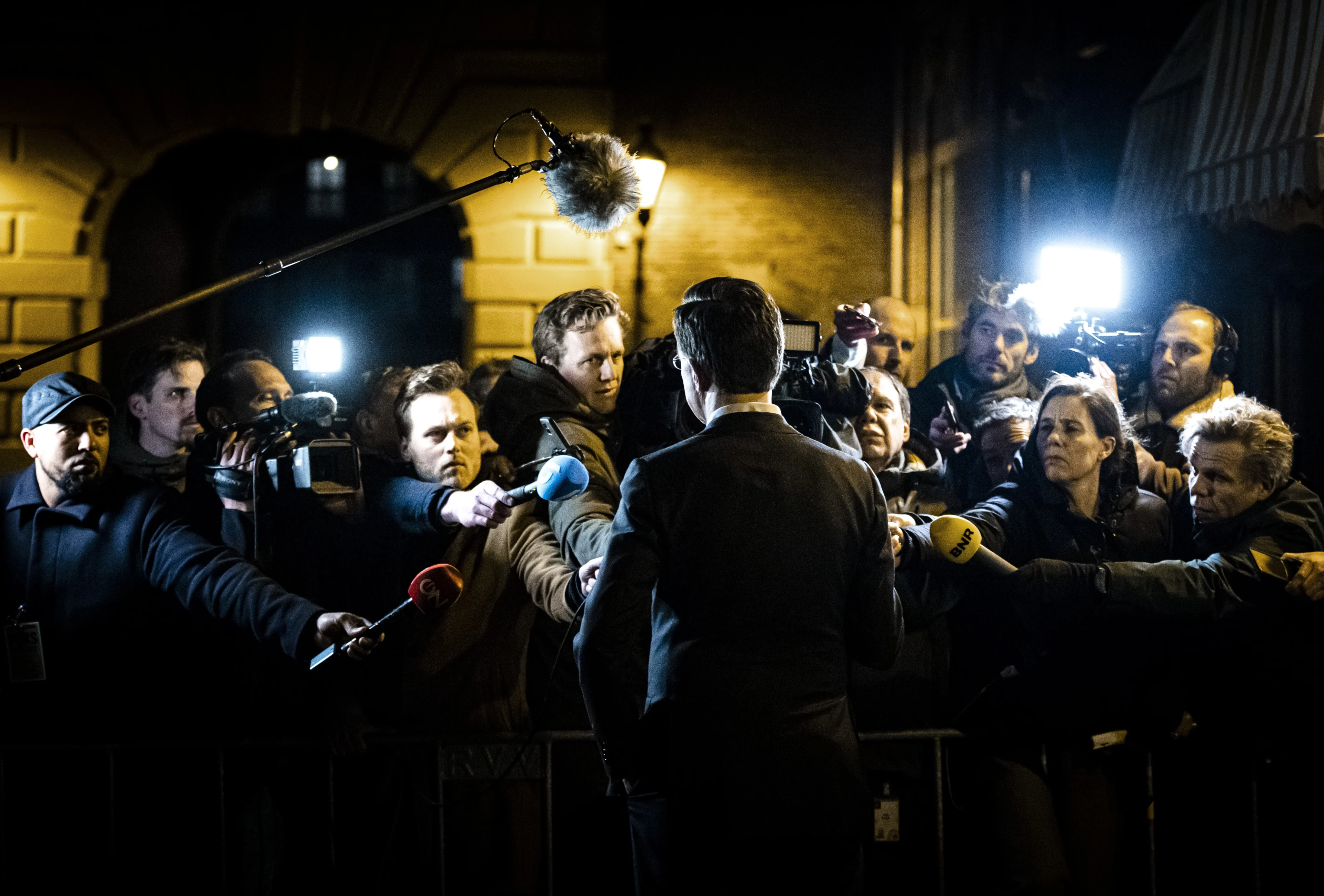 Top kabinet voor tweede keer bijeen om te praten over onvrede en verkiezingsuitslag