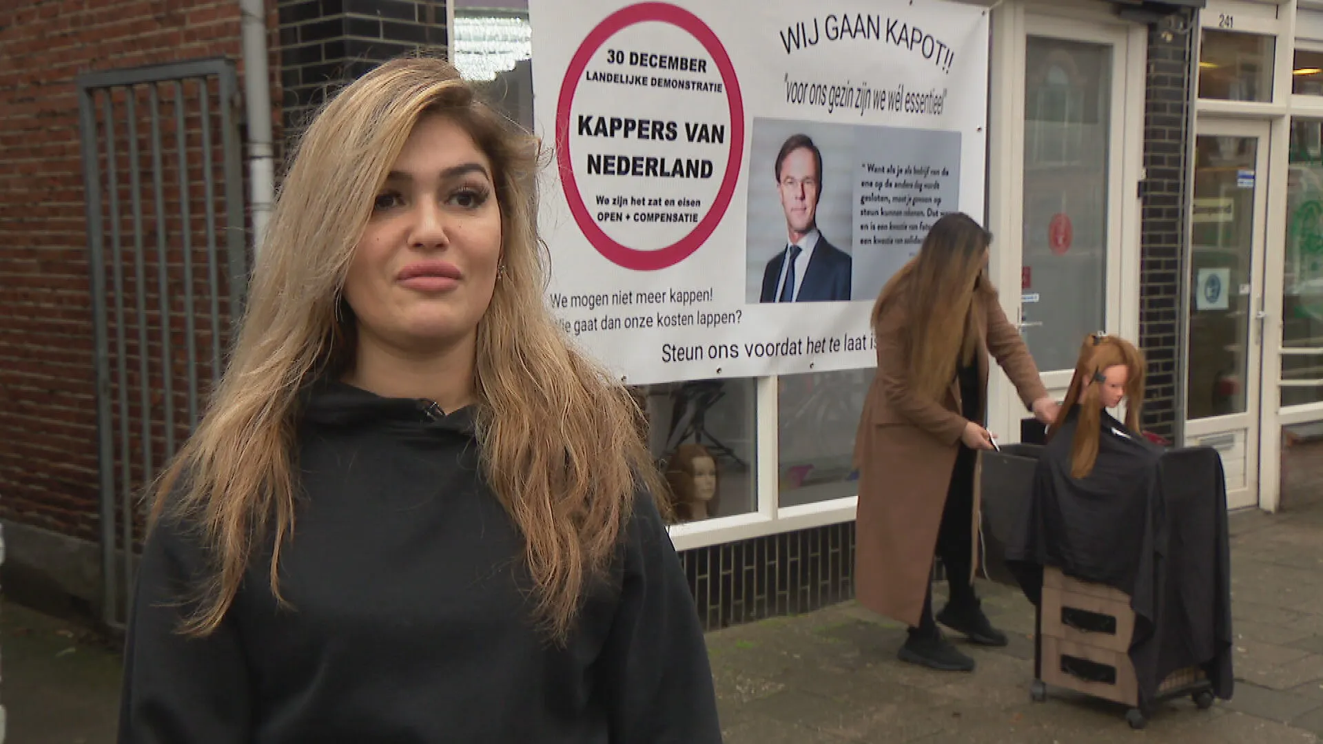 Kappers houden ludieke acties voor hogere coronasteun: 'Wij zijn essentieel!'