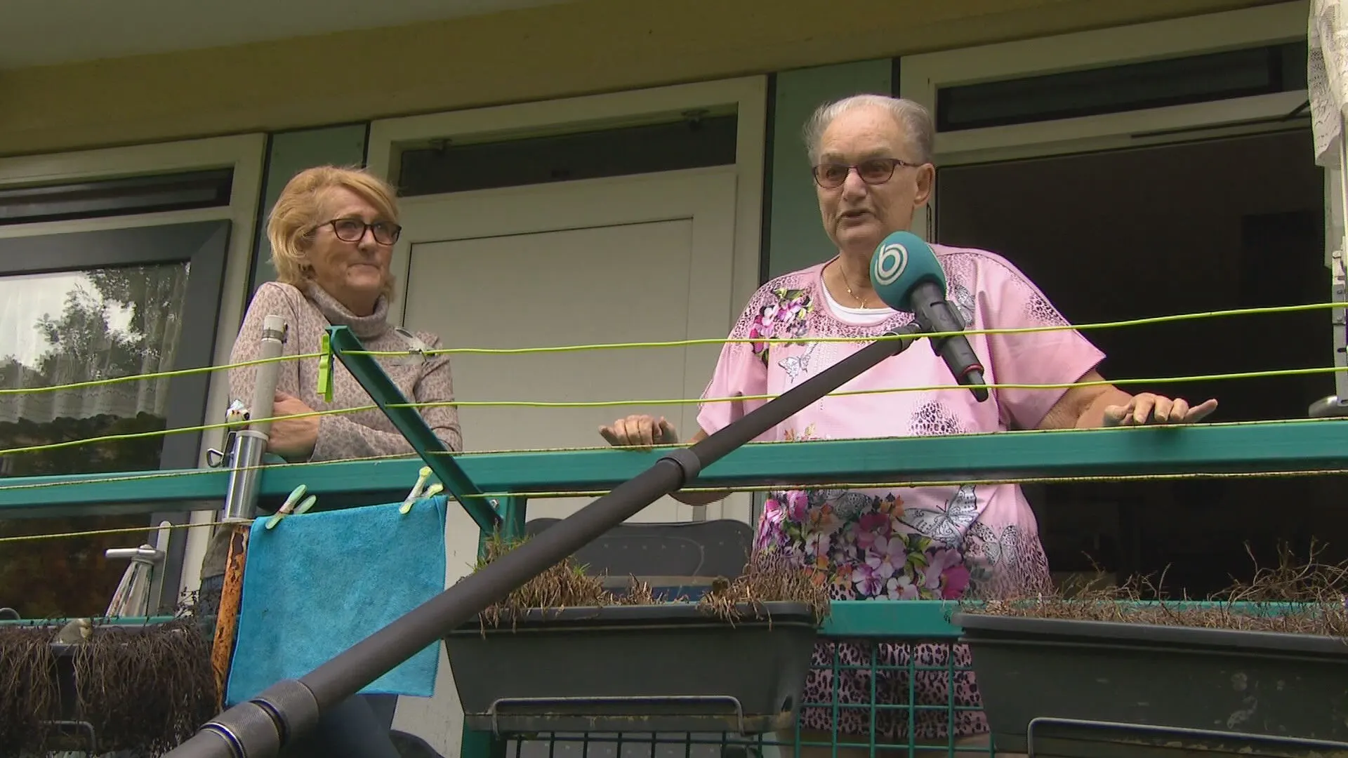 Blikseminslag Rijswijk zorgt voor slapeloze nacht: 'Zo'n harde klap, je was er even niet meer'