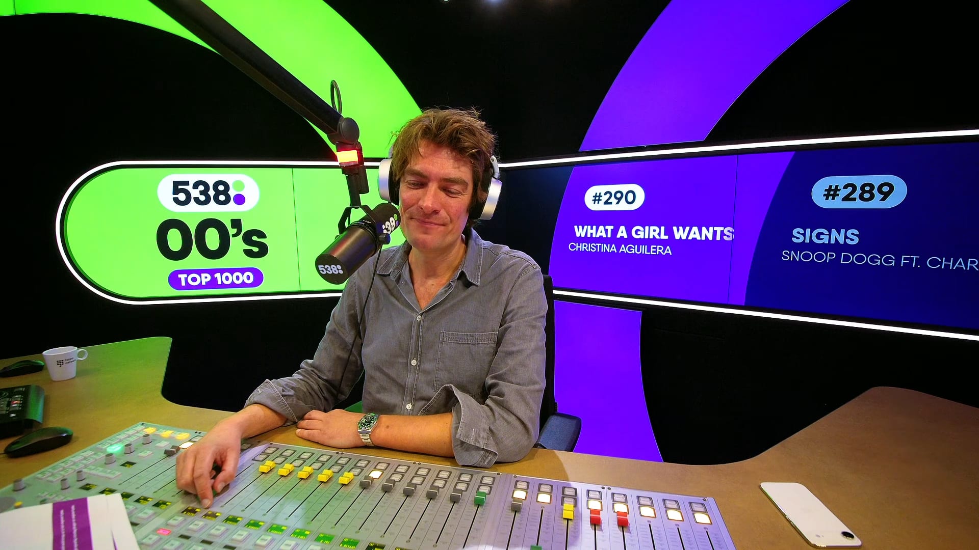 'Dakdekker valt over bananendoos in Lidl, krijgt 10.000 euro schadevergoeding'