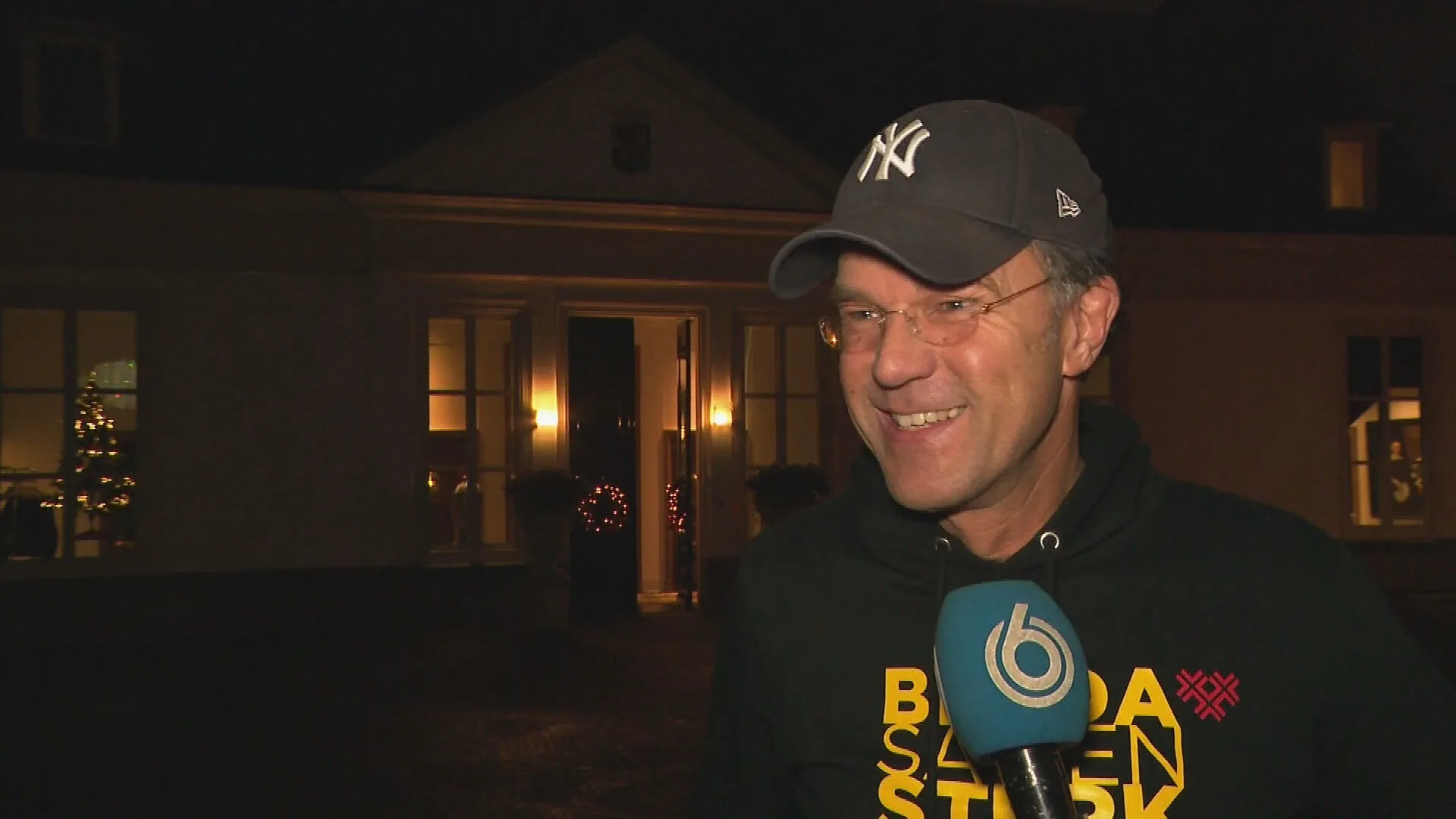 Rutte belde direct met Verstappen na binnenhalen wereldtitel: 'We zijn wereldkampioen!'