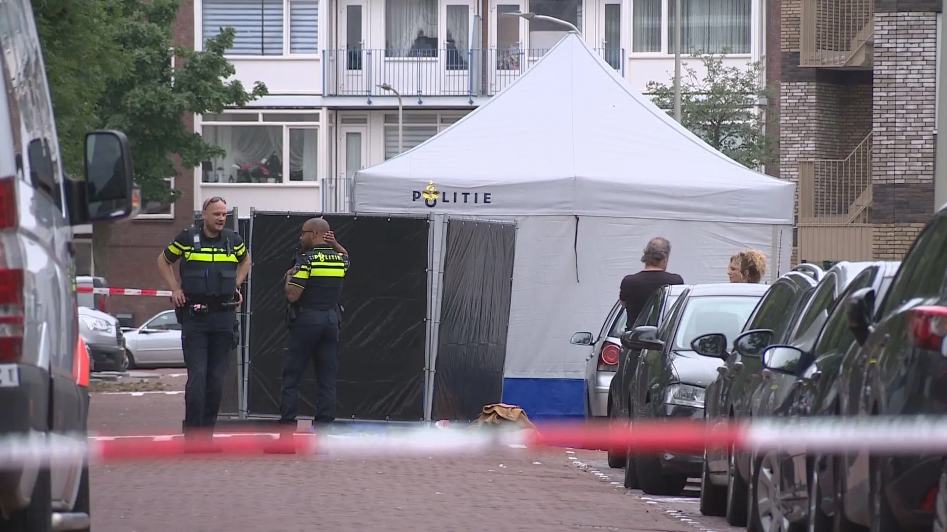 Buurt perplex na 'ernstig geweldsincident' in Den Haag: 'Daar zit een dooie man in een auto'