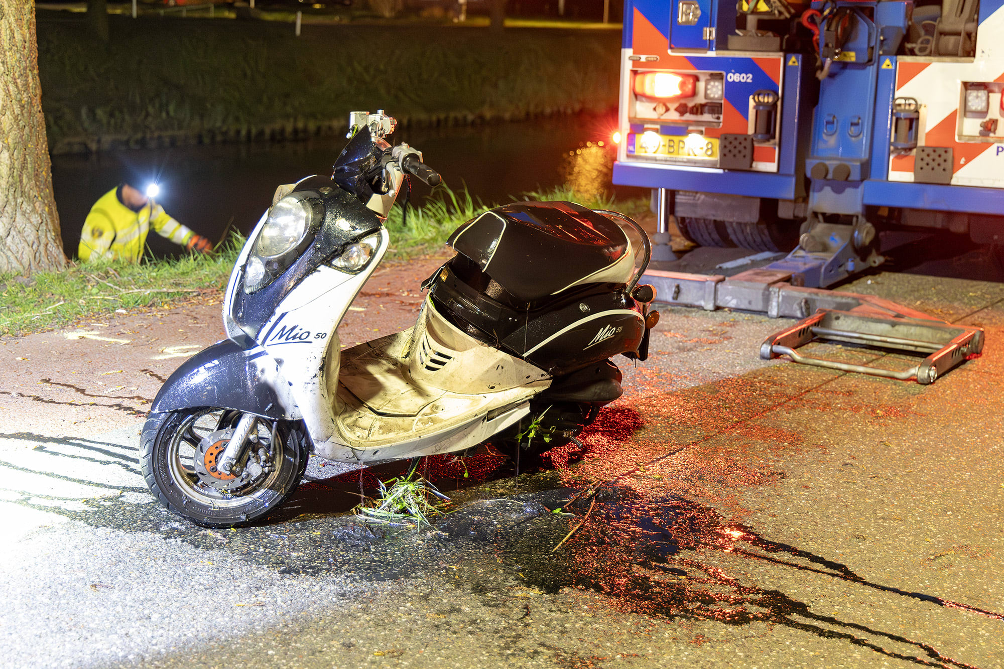 Jongen (17) overleden bij ernstig scooterongeluk in Hoofddorp
