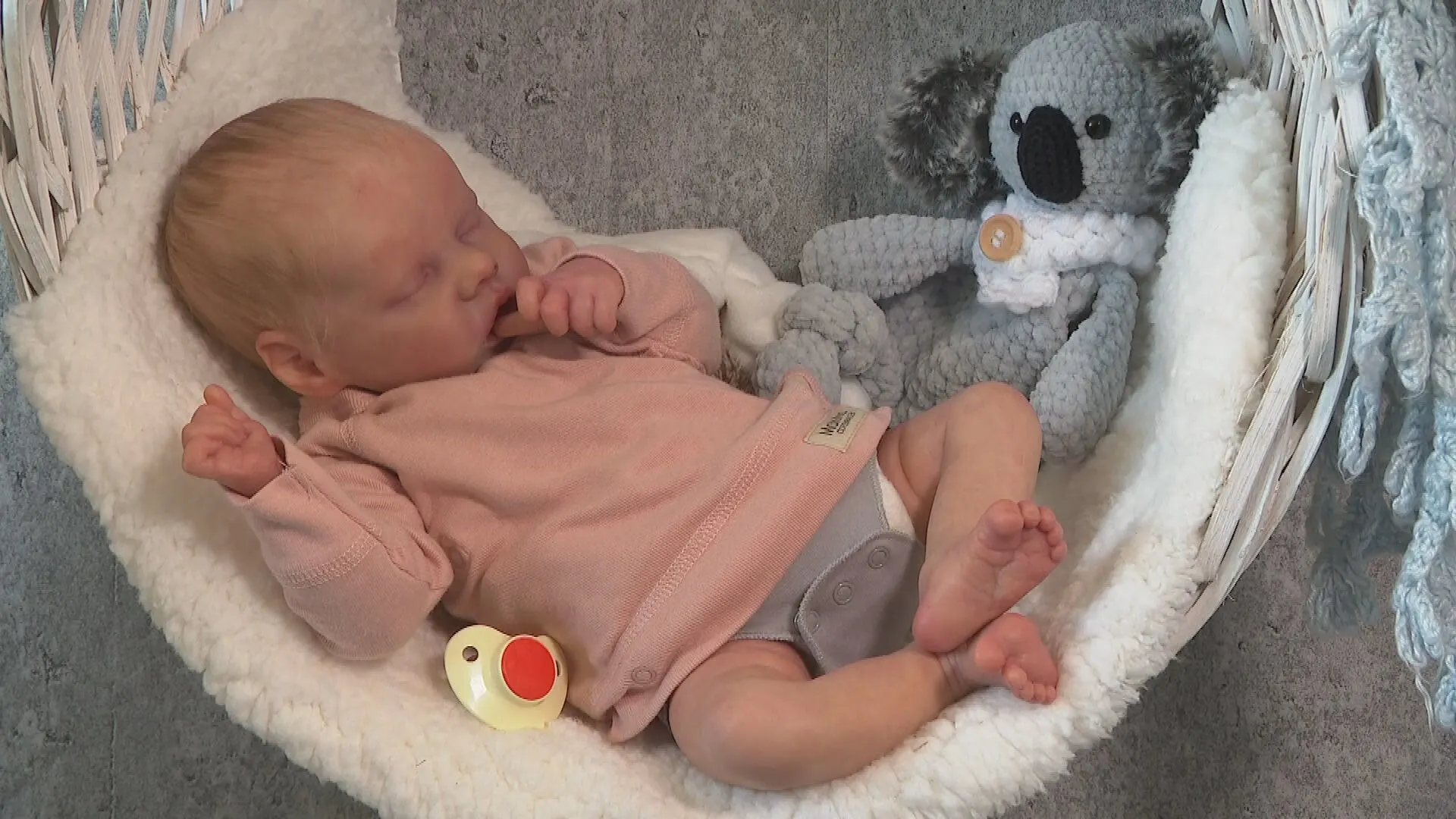 Levensechte reborn-poppen extreem populair: 'Je bent geen freak als je er een wil'