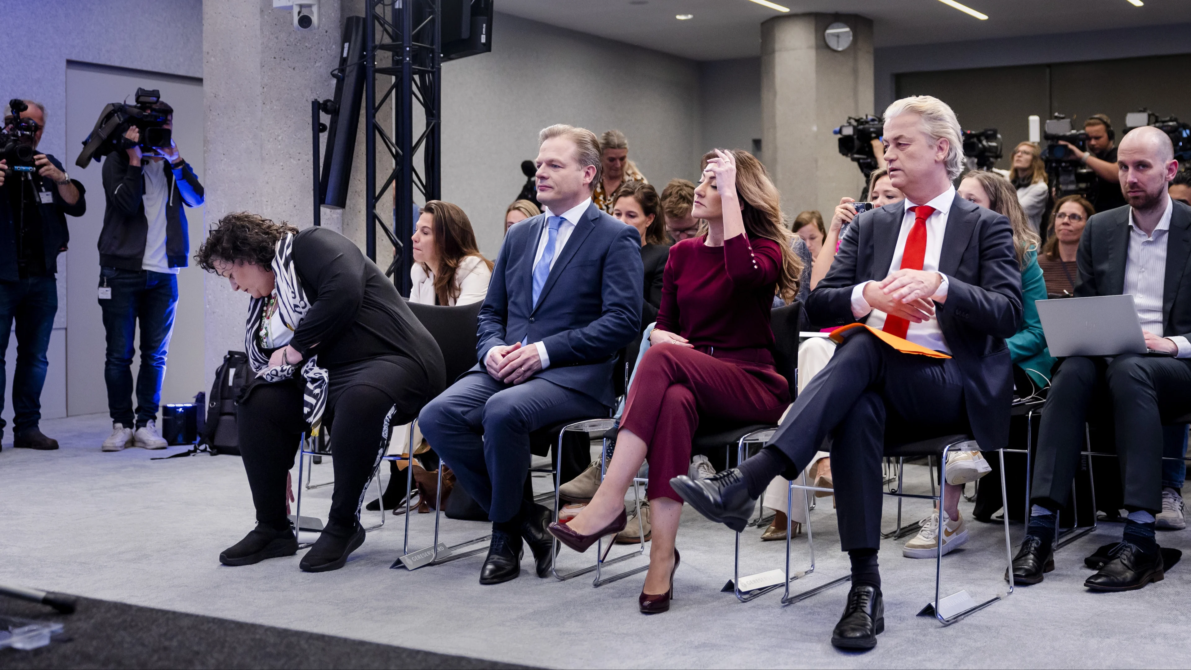 Vakbonden kritisch na doorrekening coalitieplannen: 'Middeninkomens niet op vooruit'