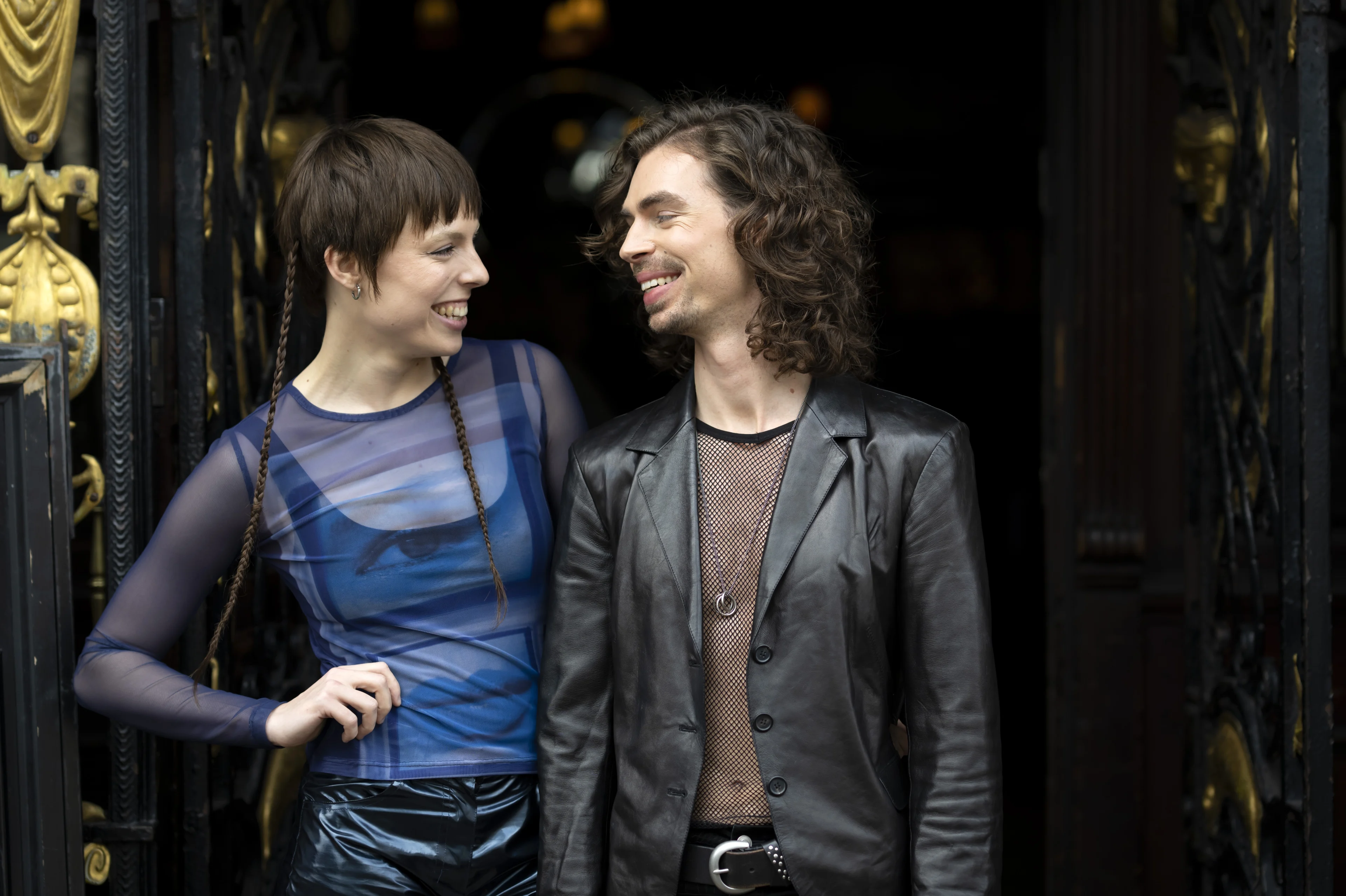 Het begin was 'hobbelig' maar nu heeft duo draai gevonden voor Songfestival, zeggen Mia en Dion