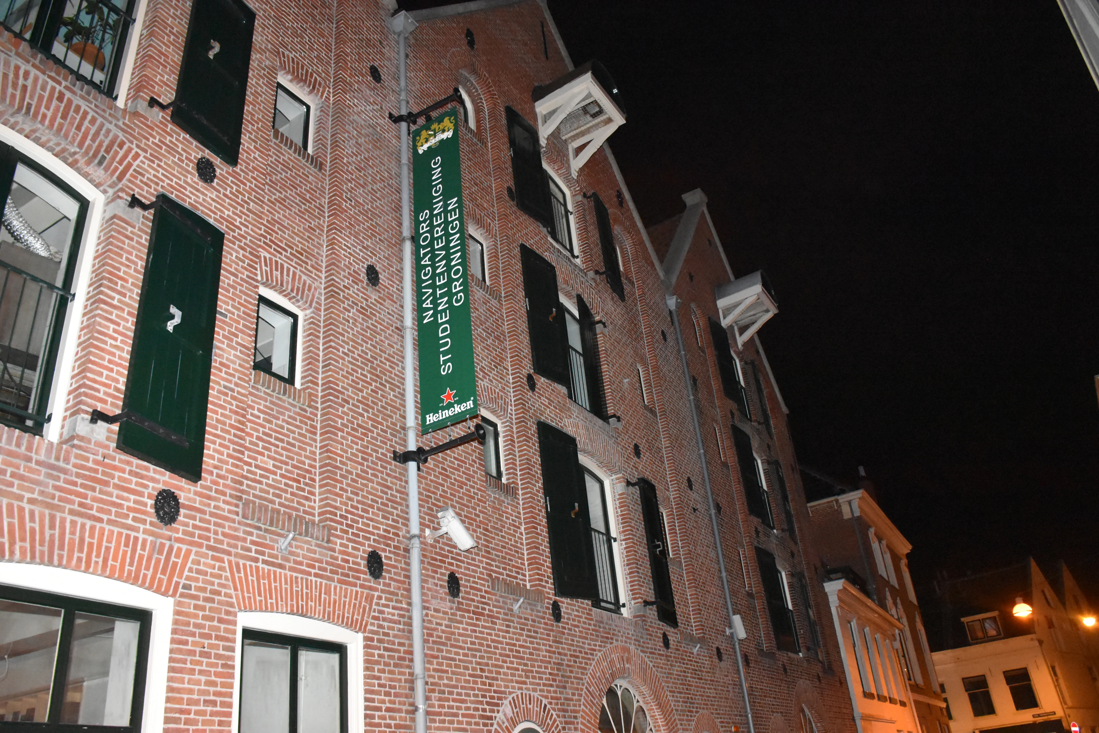 Corona treft studentenvereniging Groningen: dertien leden besmet