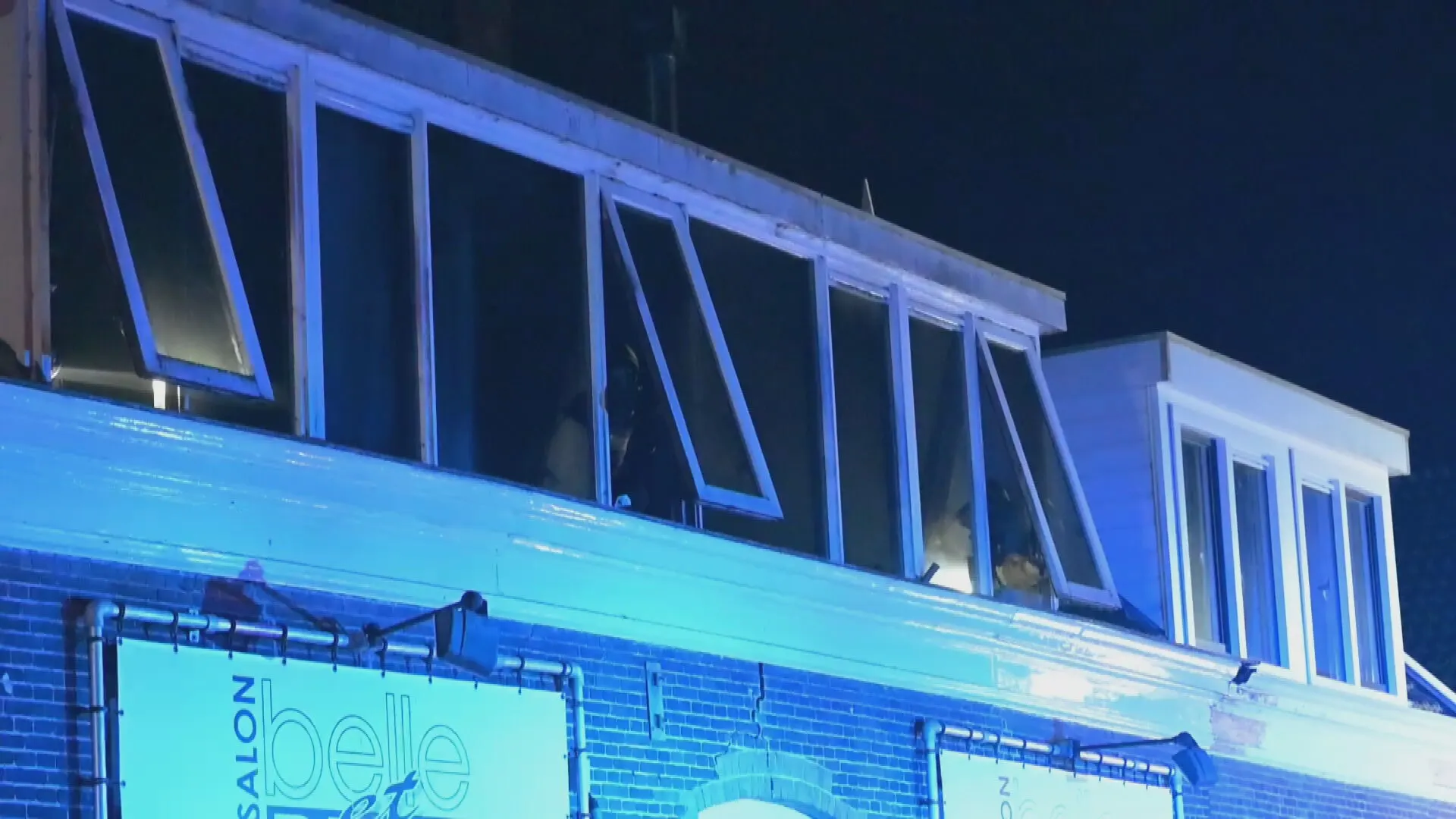 Dode bij grote woningbrand in Zevenhoven