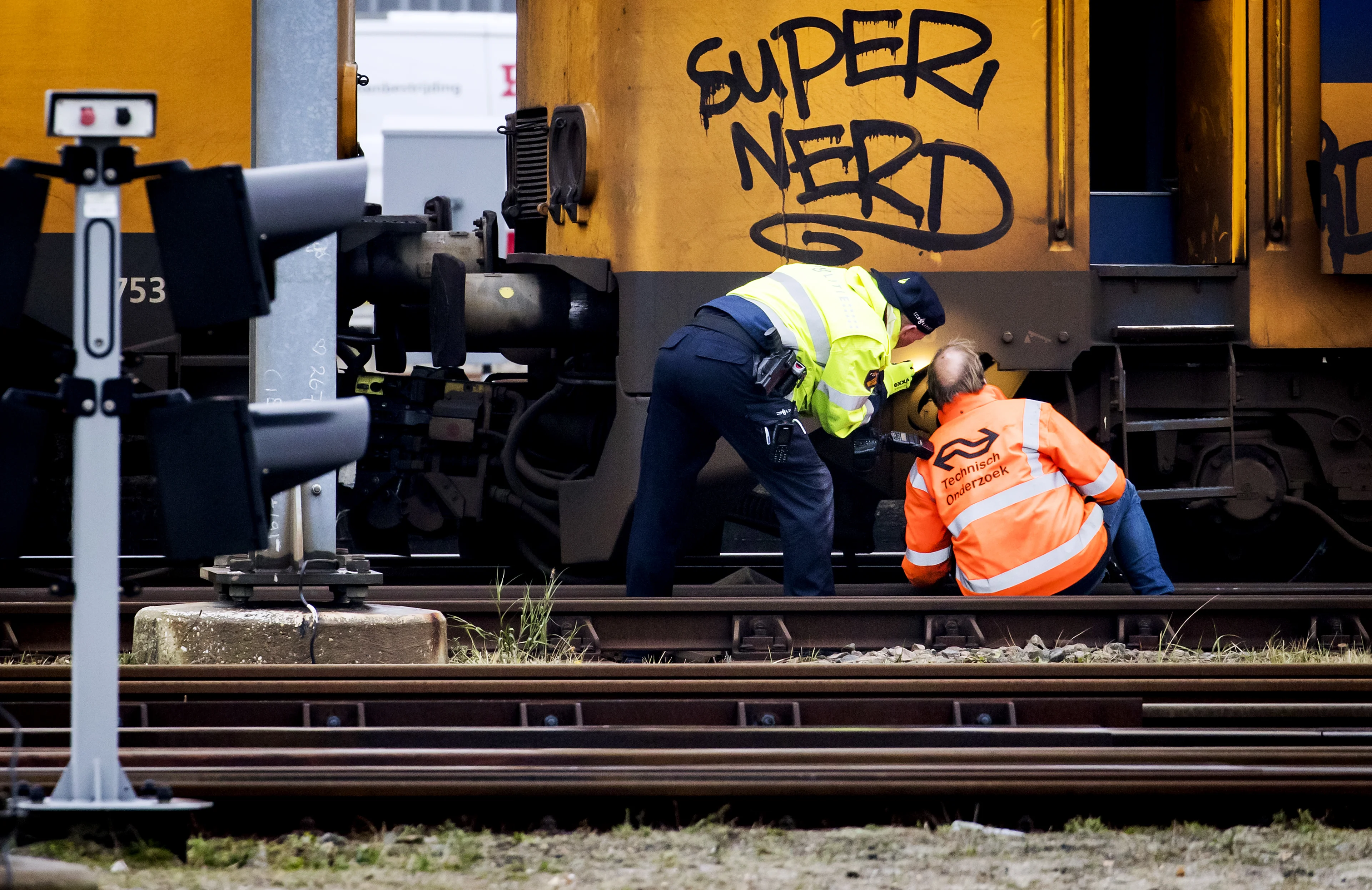 Tot maandag geen treinen tussen Den Haag en Utrecht door ontsporing