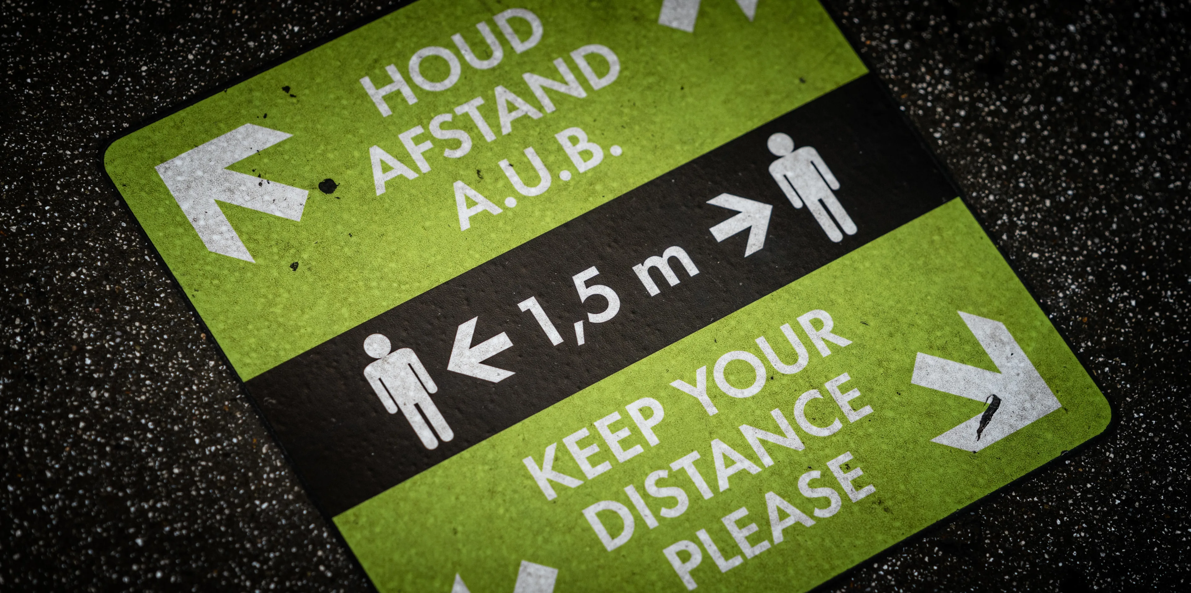 Ruim een derde van de Nederlandse jongeren houdt zich niet aan de maatregelen