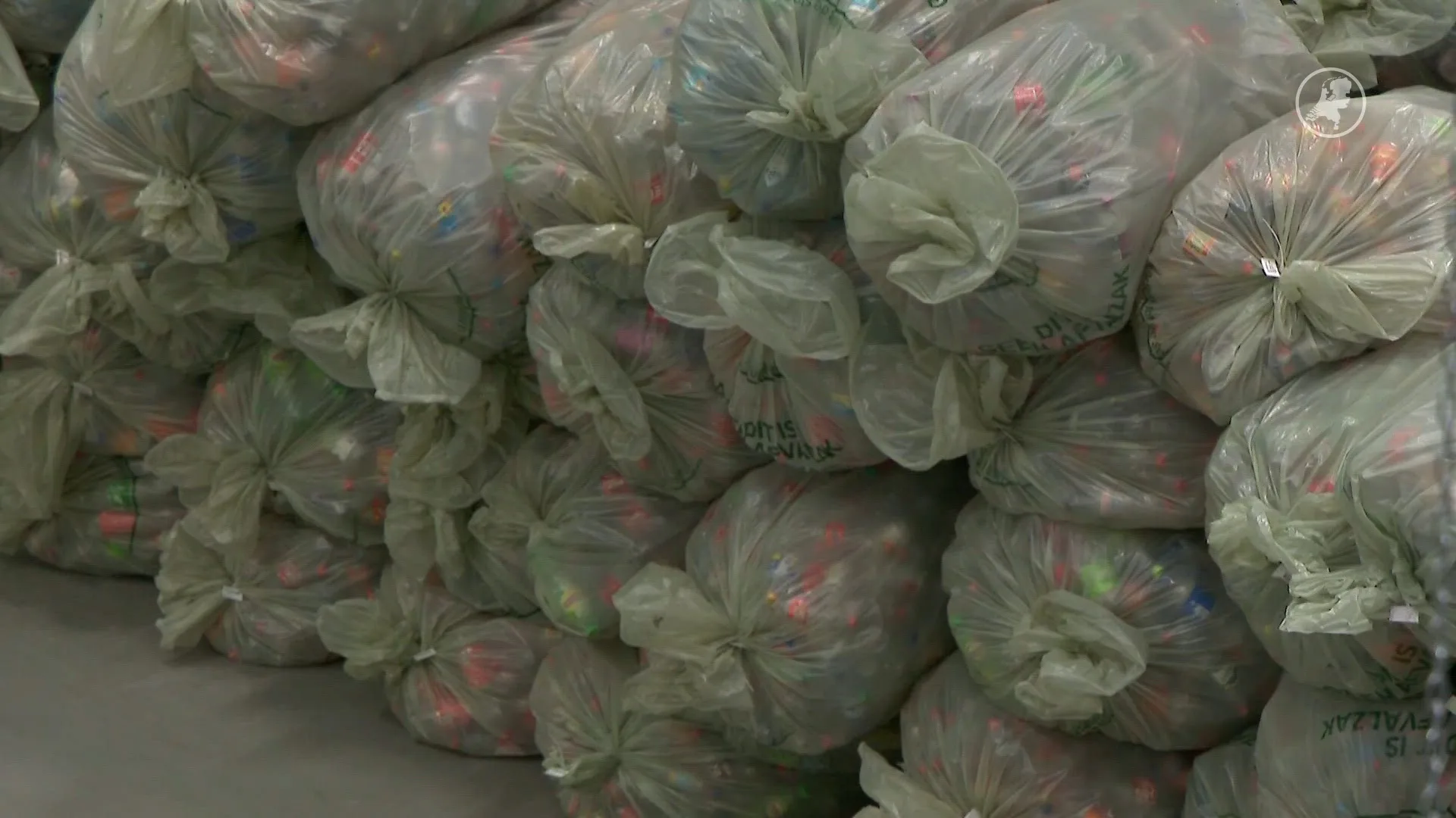 Statiegeldgraaiers zorgen voor schade én extra afval in grote steden