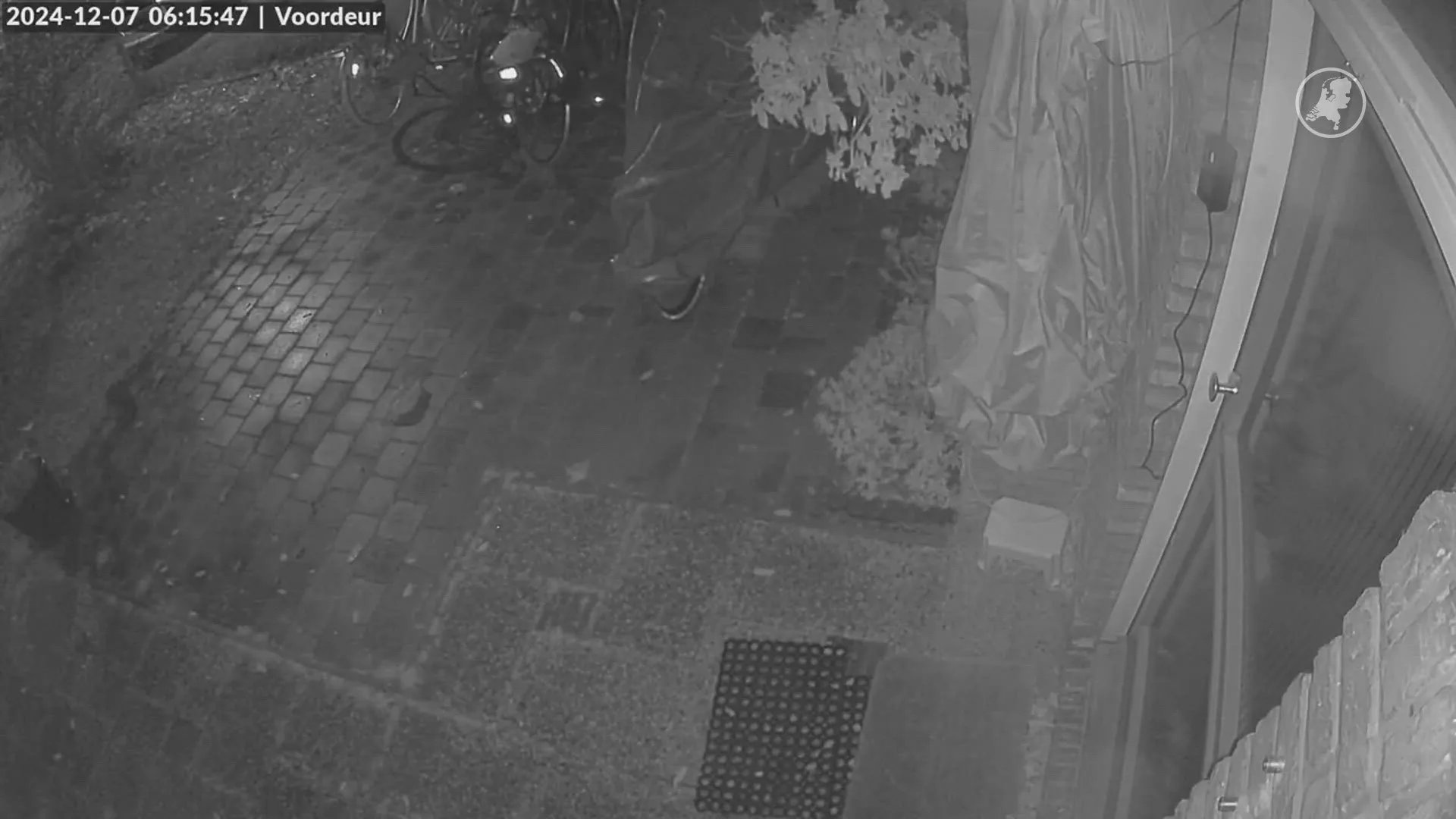 Enorme explosies Tarwekamp op voordeurcamera achterburen te horen