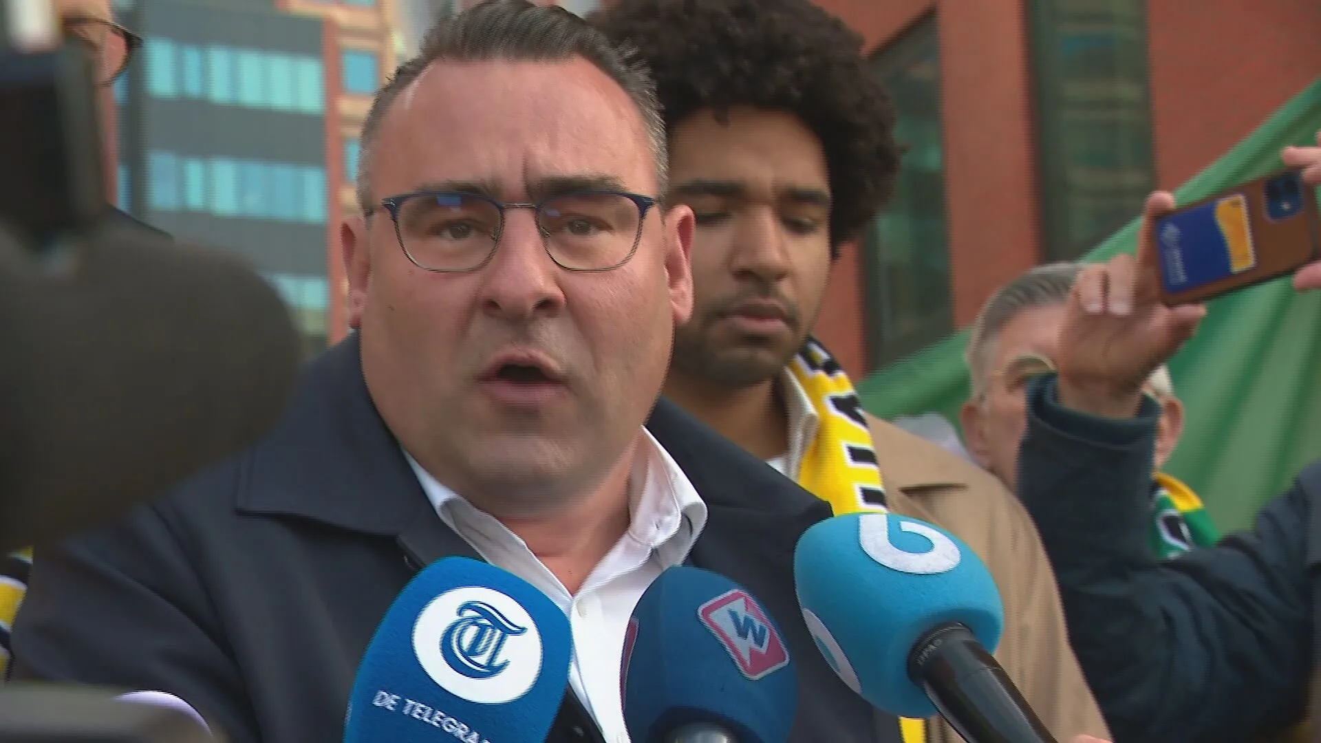 Haagse oud-wethouder Richard de Mos vrijgesproken in corruptiezaak: 'Per direct terug in bestuur'