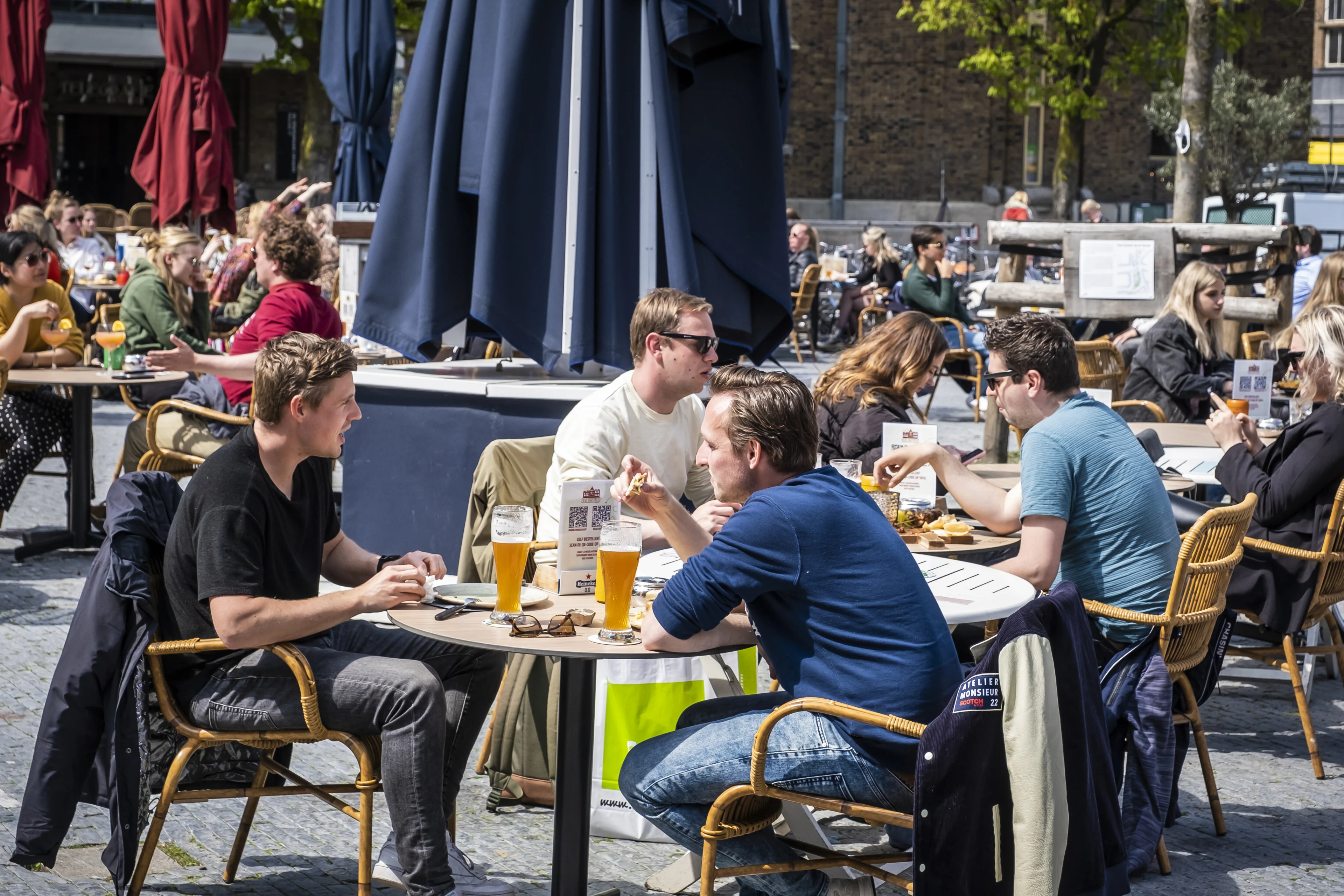 Nog heel even volhouden: het wordt spectaculair warmer