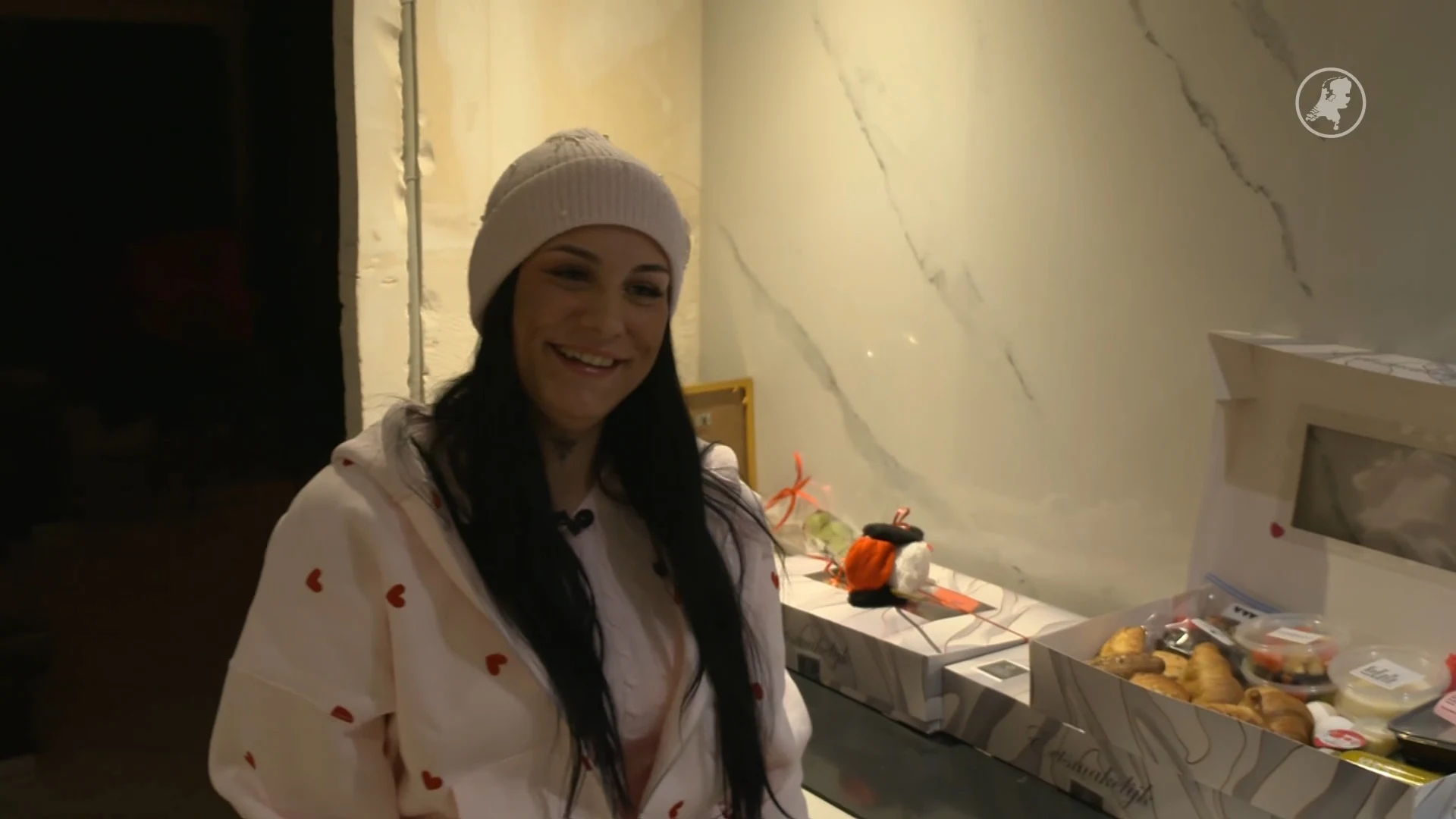 Soraya bezorgt ontbijtje op bed op Valentijnsdag