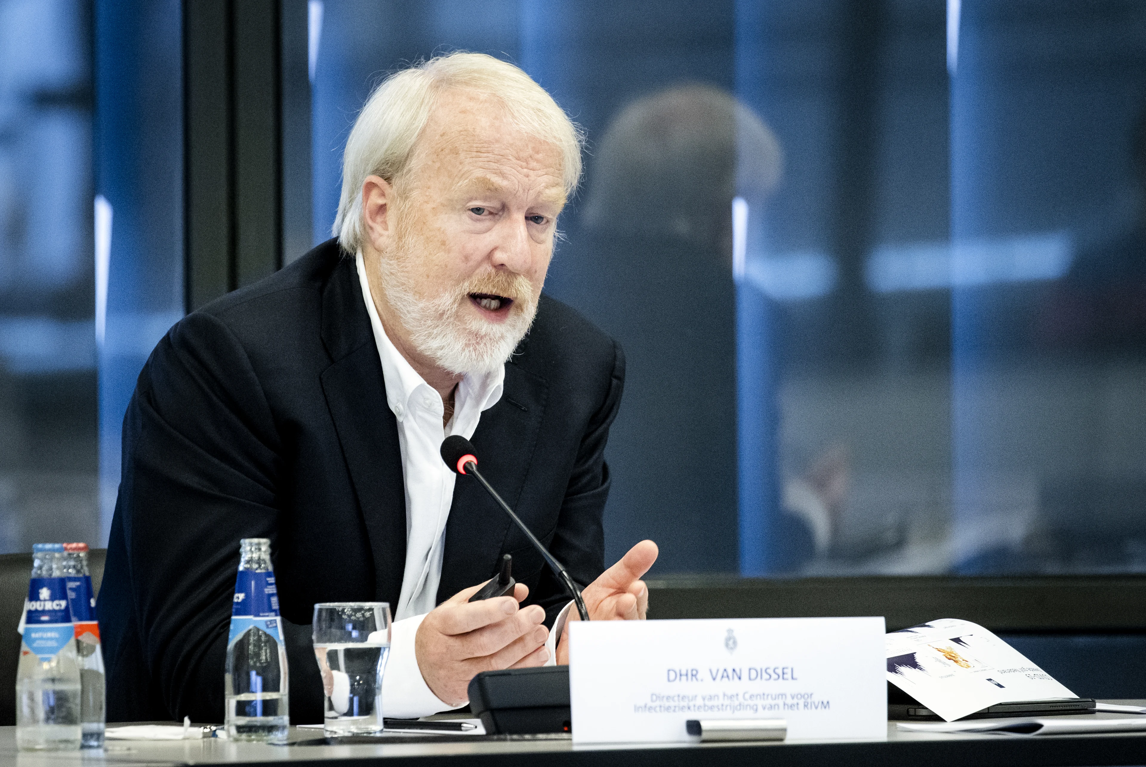 Kamer wordt in technische briefing bijgepraat over ontwikkelingen coronavirus